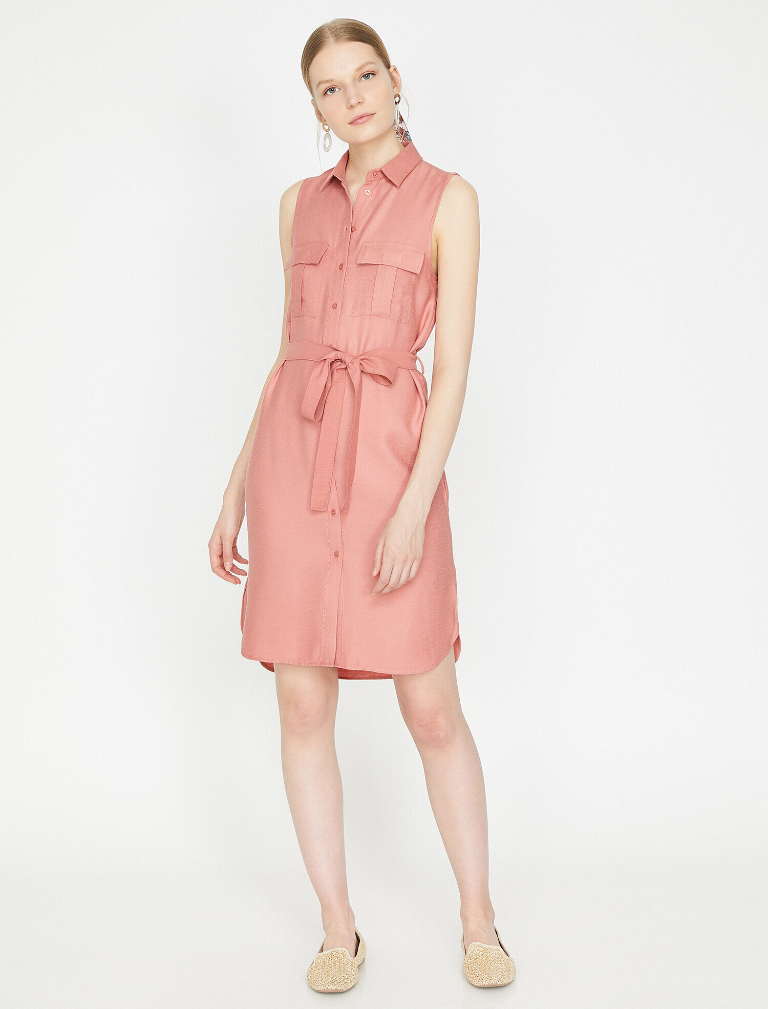   Düğme Detaylı Elbise