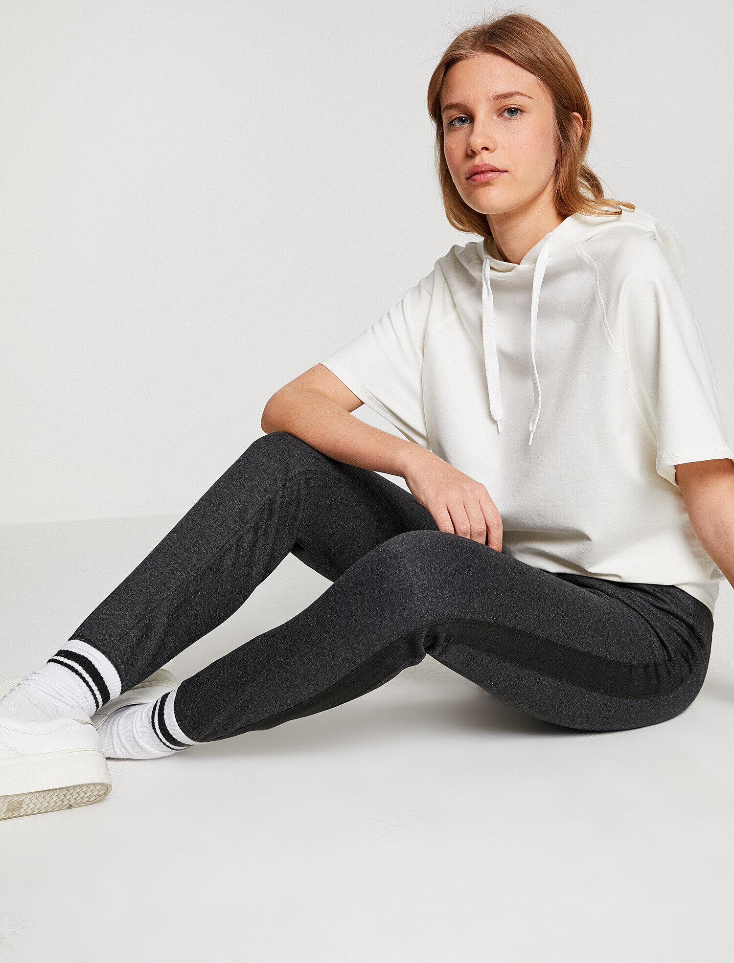   Şeritli Eşofman Altı