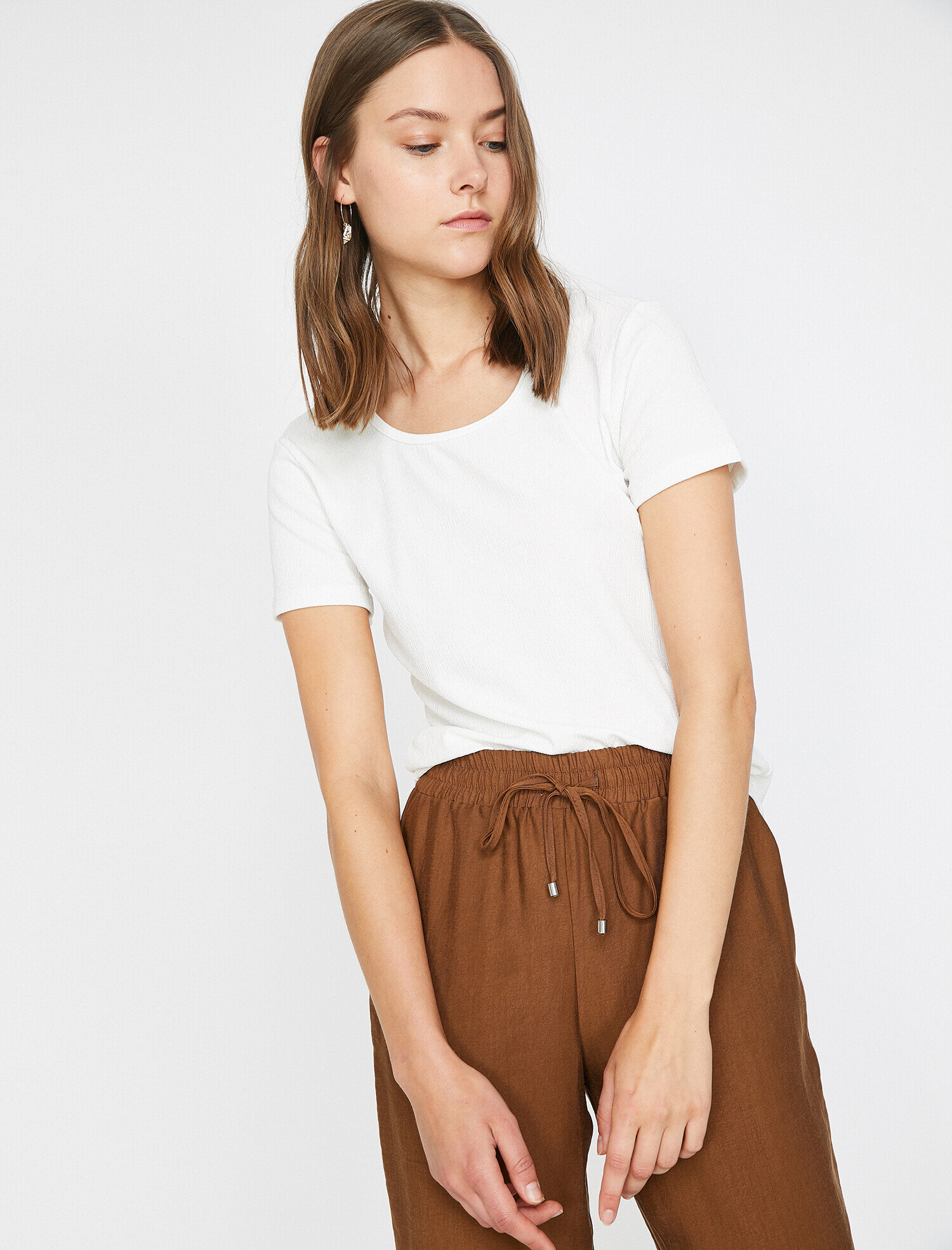   Beli Bağlamalı Tişört