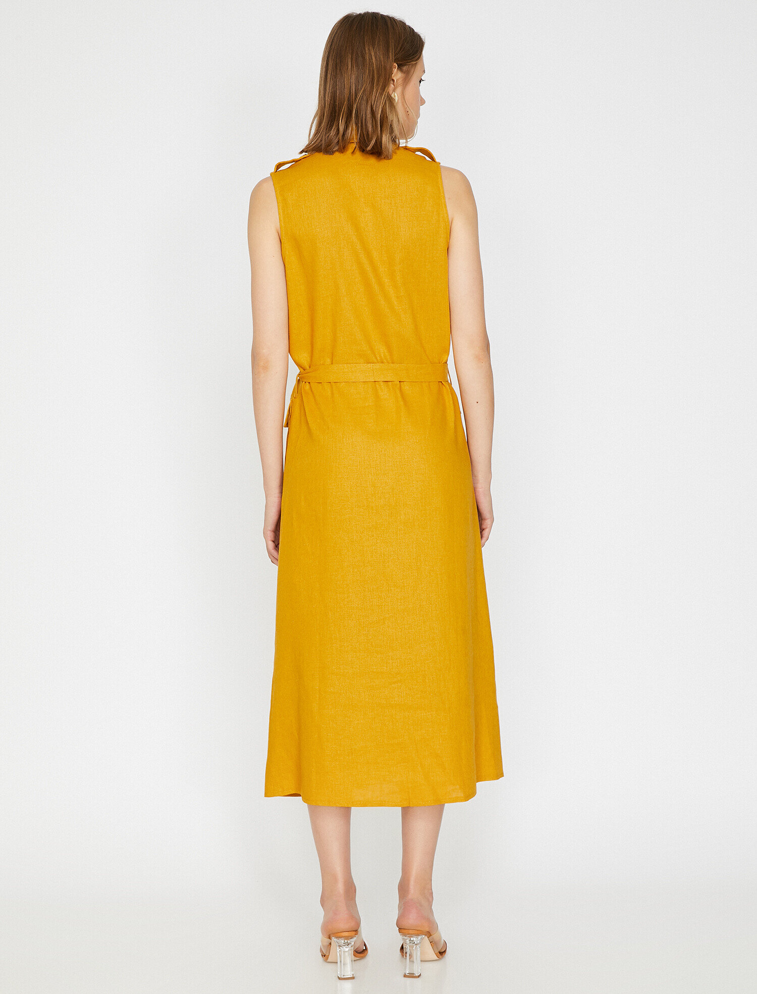   Düğme Detaylı Elbise