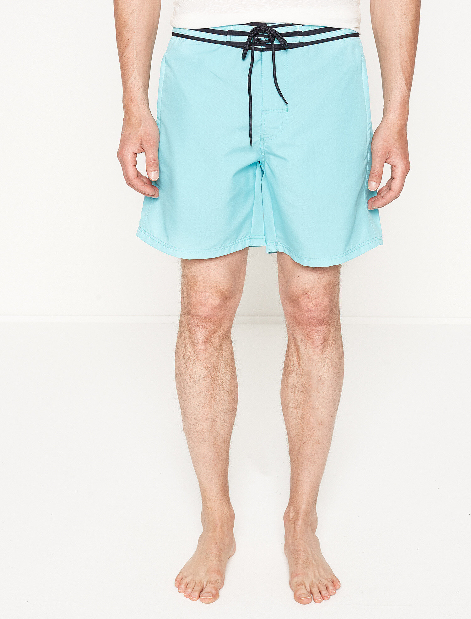   Beli Bağlamalı Deniz Şortu