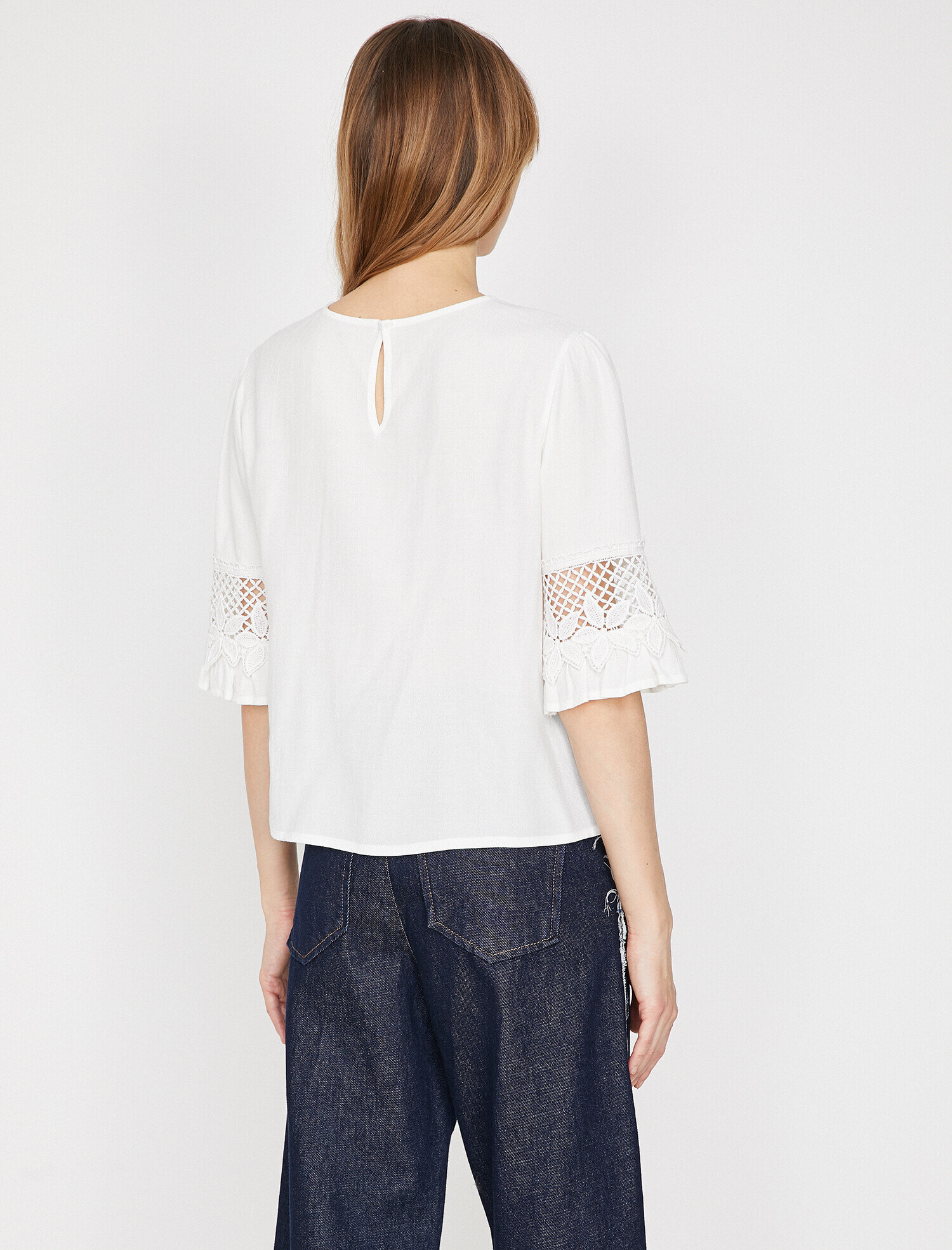   Dantel Detaylı Bluz