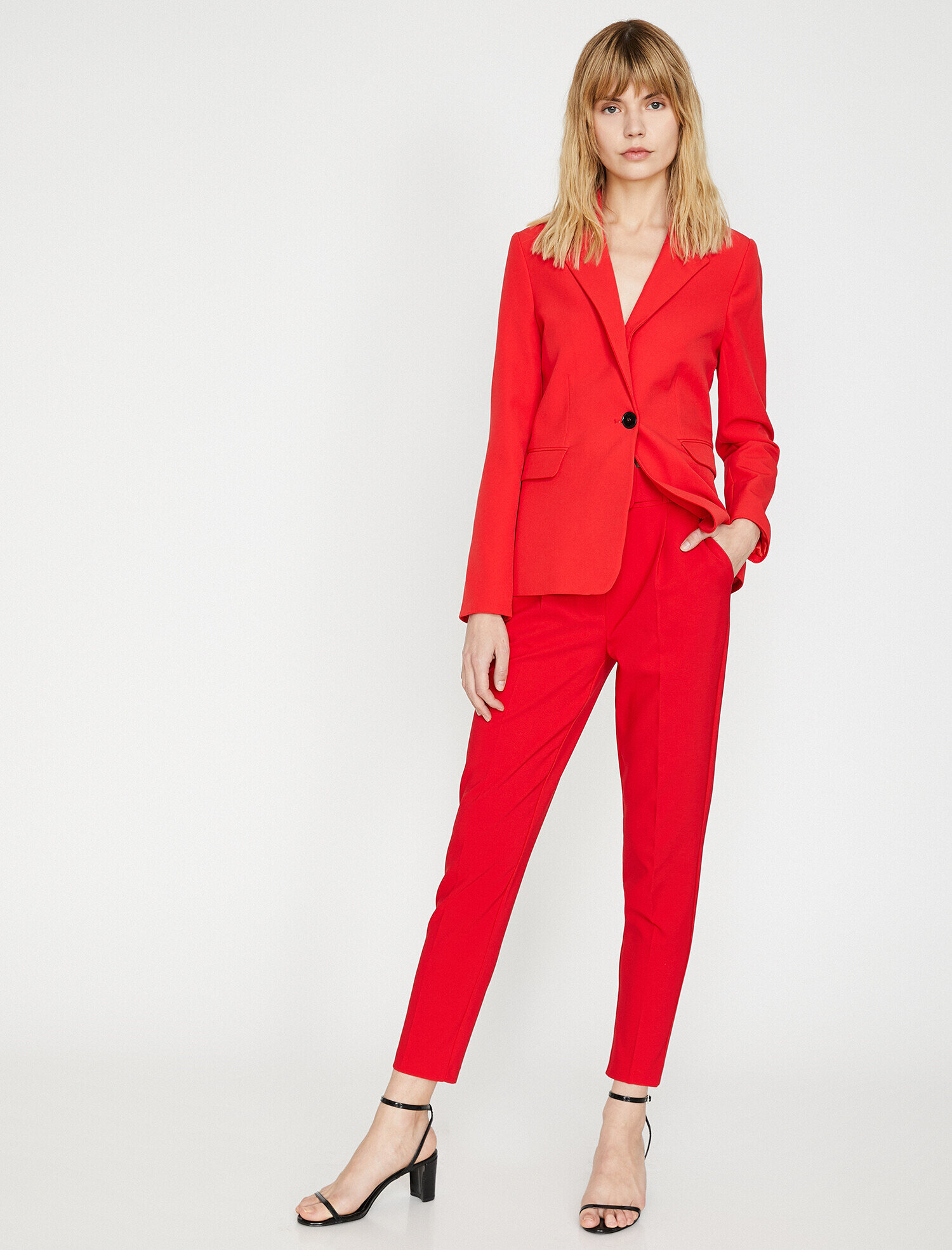   Kemer Detaylı Pantolon