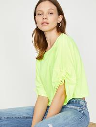 Kol Büzgü Detaylı Neon Kısa Tshirt