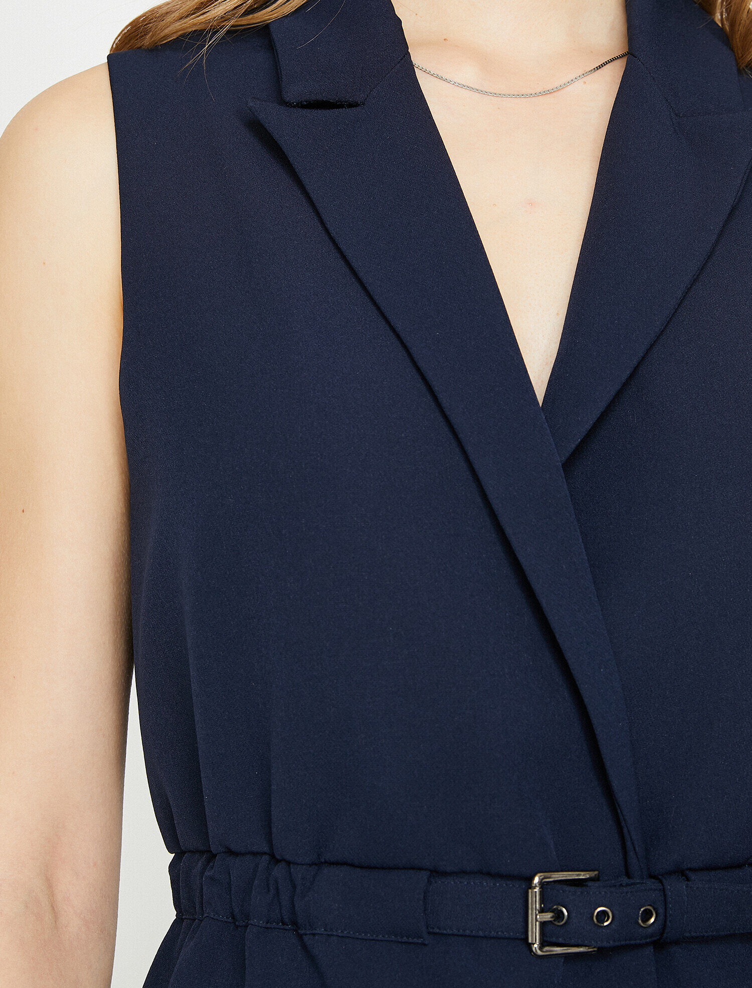   Kemer Detaylı Yelek