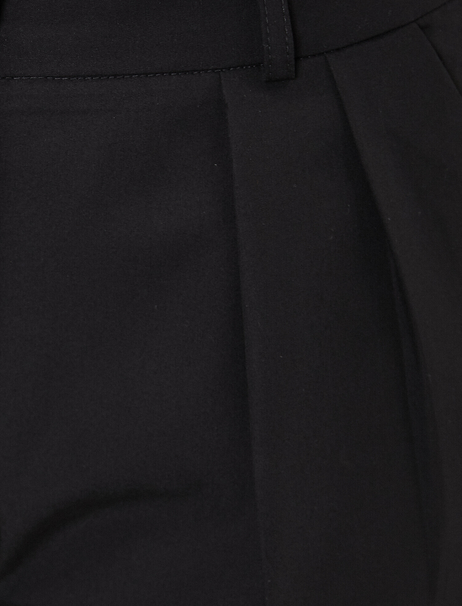 Cep Detaylı Pantolon