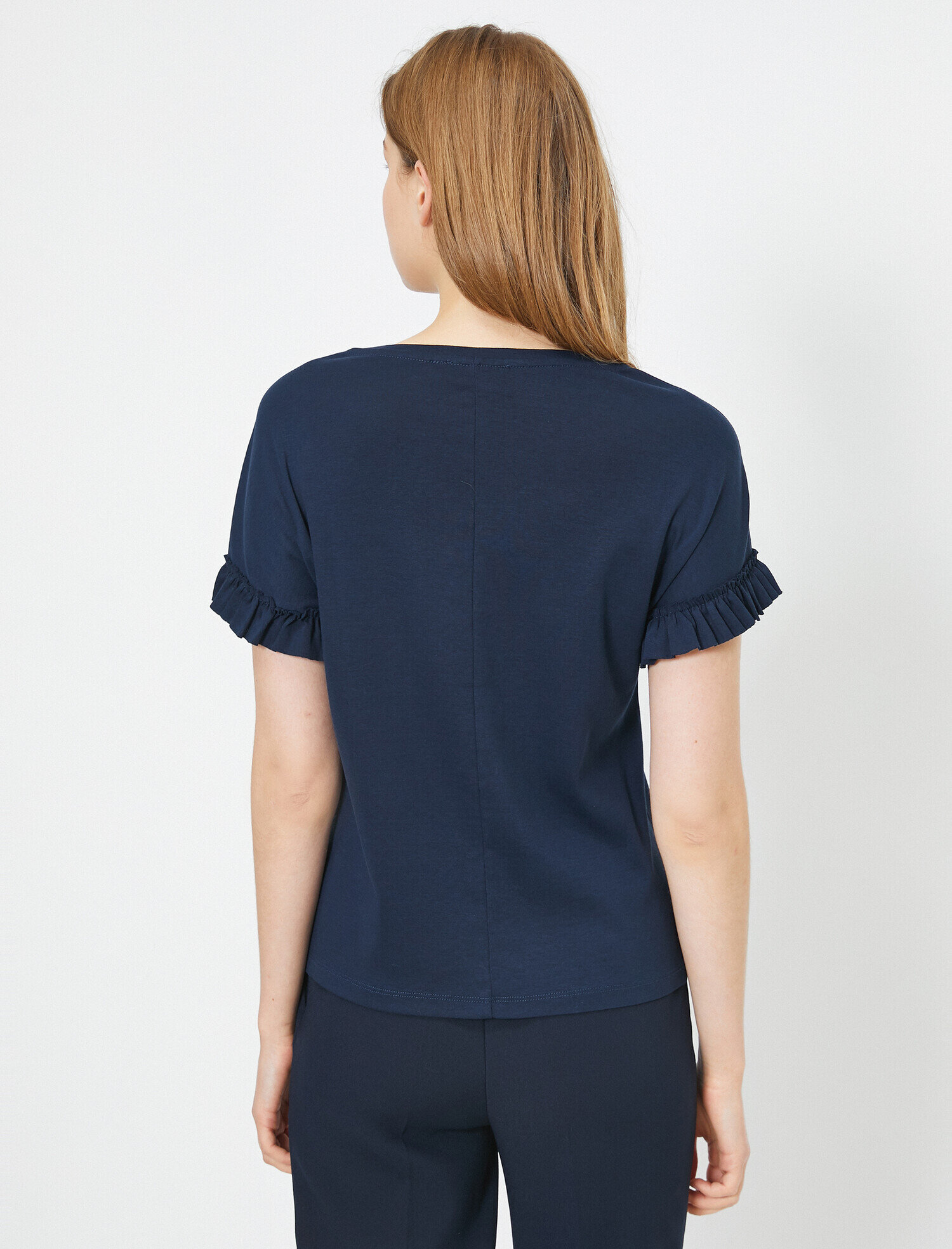   Bisiklet Yaka Kısa Kollu Fırfır Detaylı Tişört