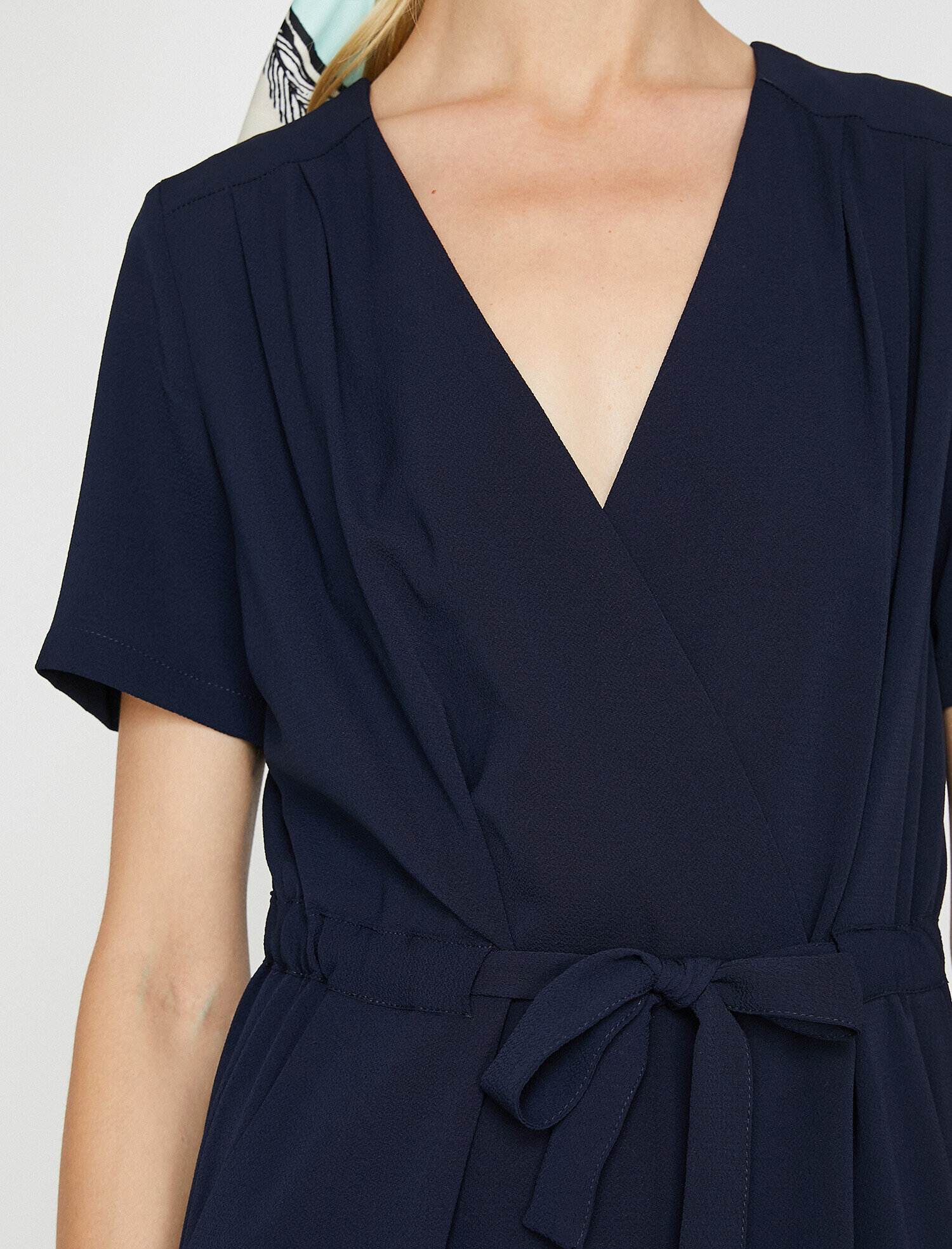   Beli Bağlamalı Tulum