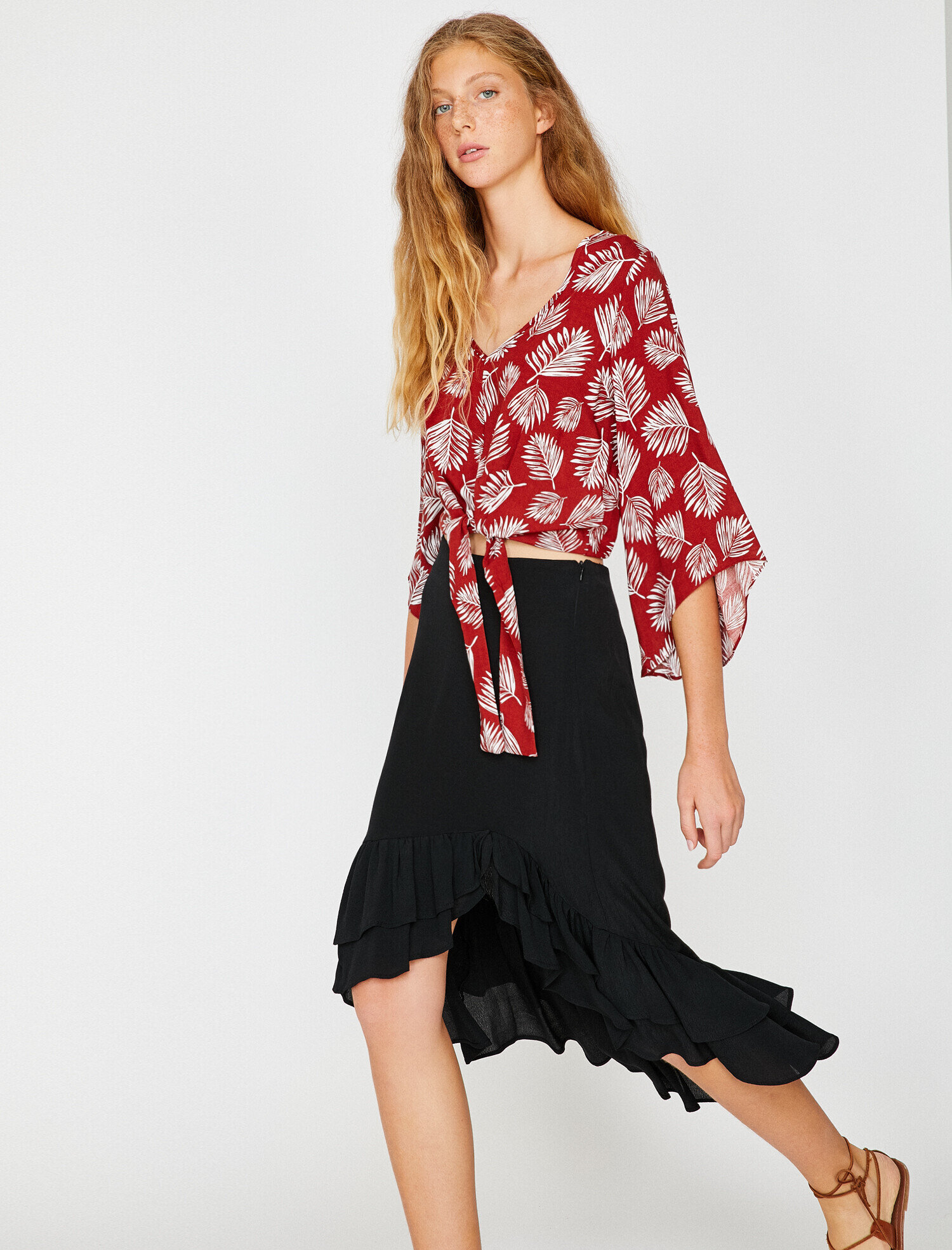   Fırfır Detaylı Etek