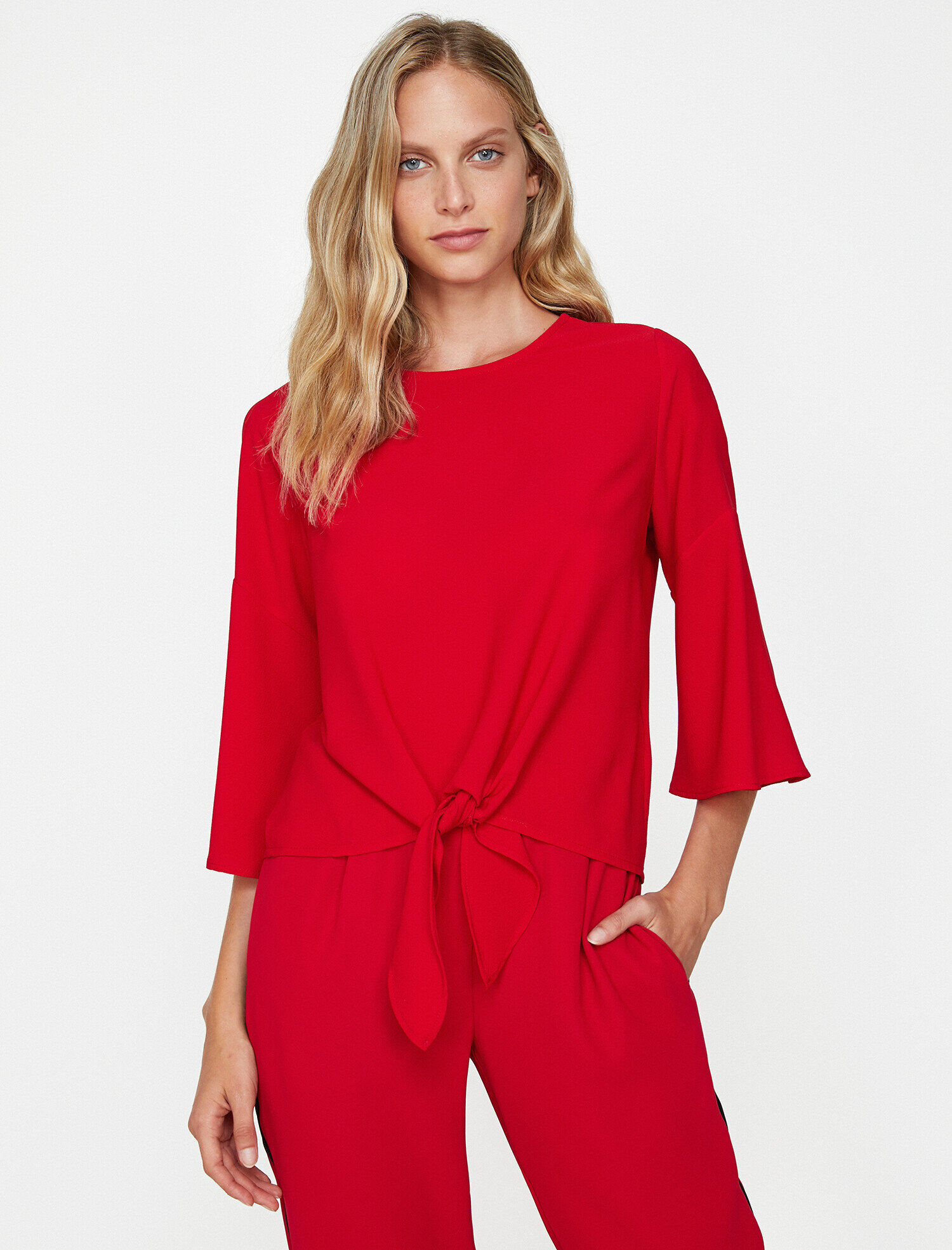   Bağlama Detaylı Bluz