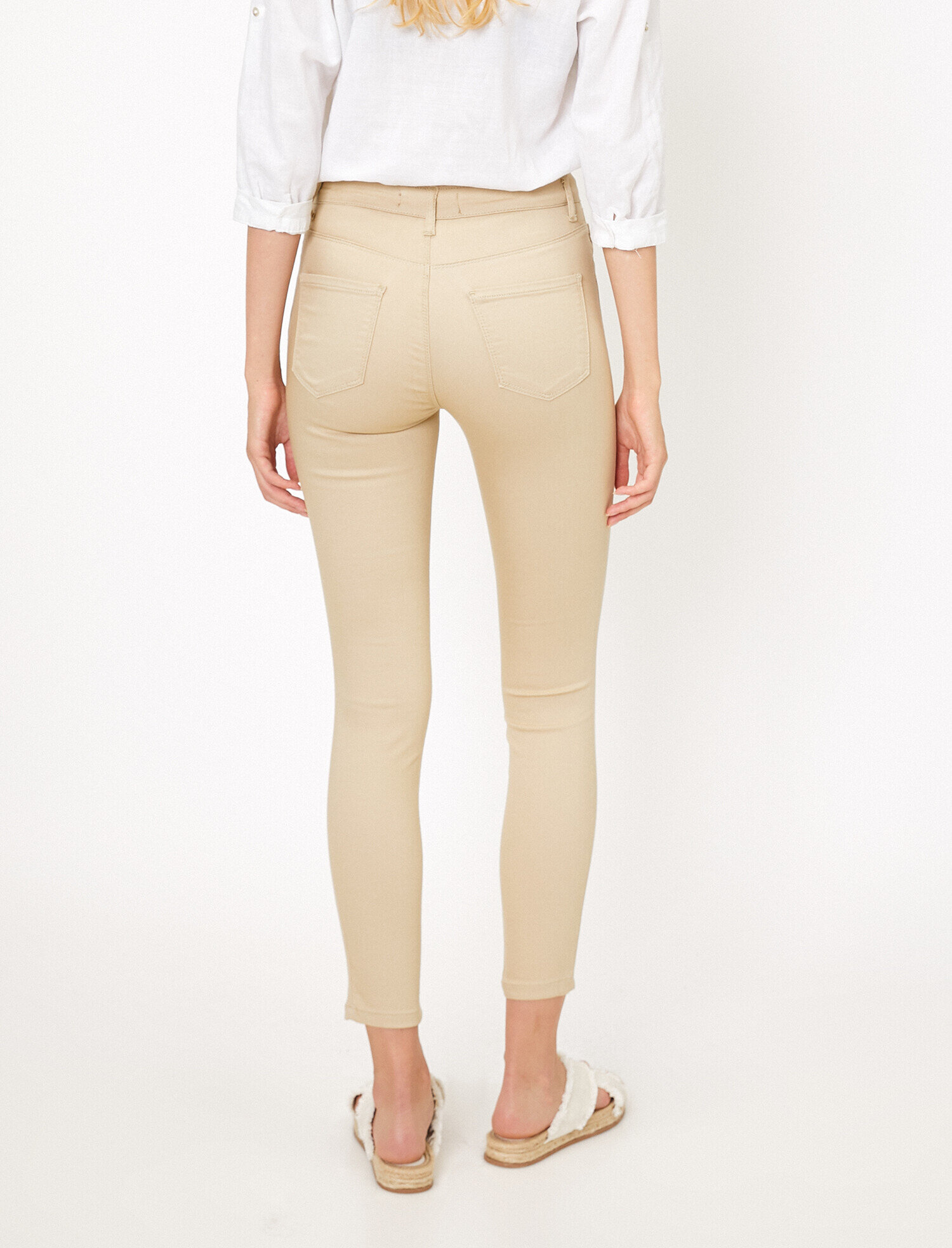   Kuş Gözü Detaylı Pantolon