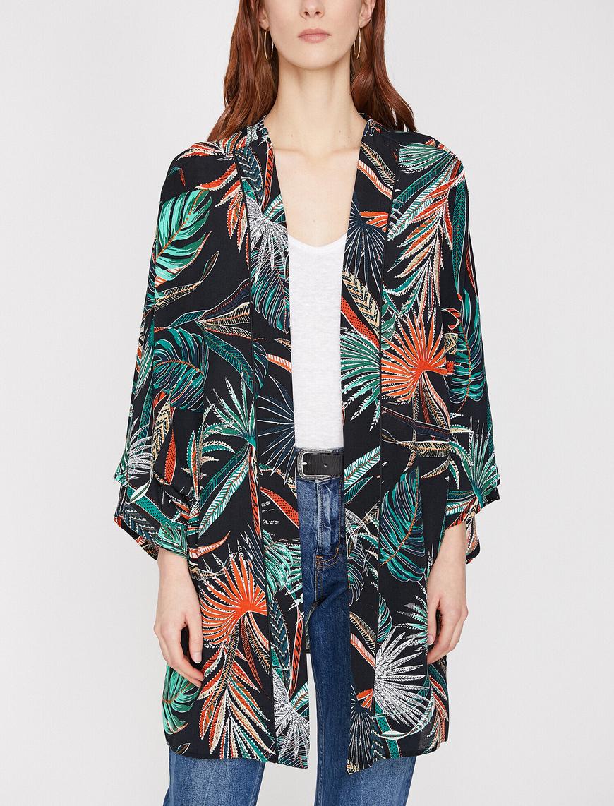  Çiçekli Kimono