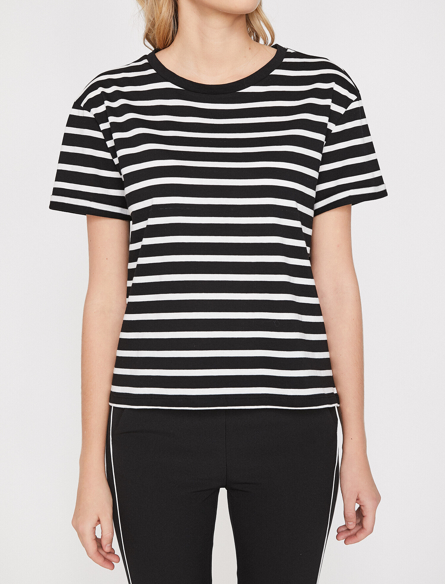   Çizgili Tişört