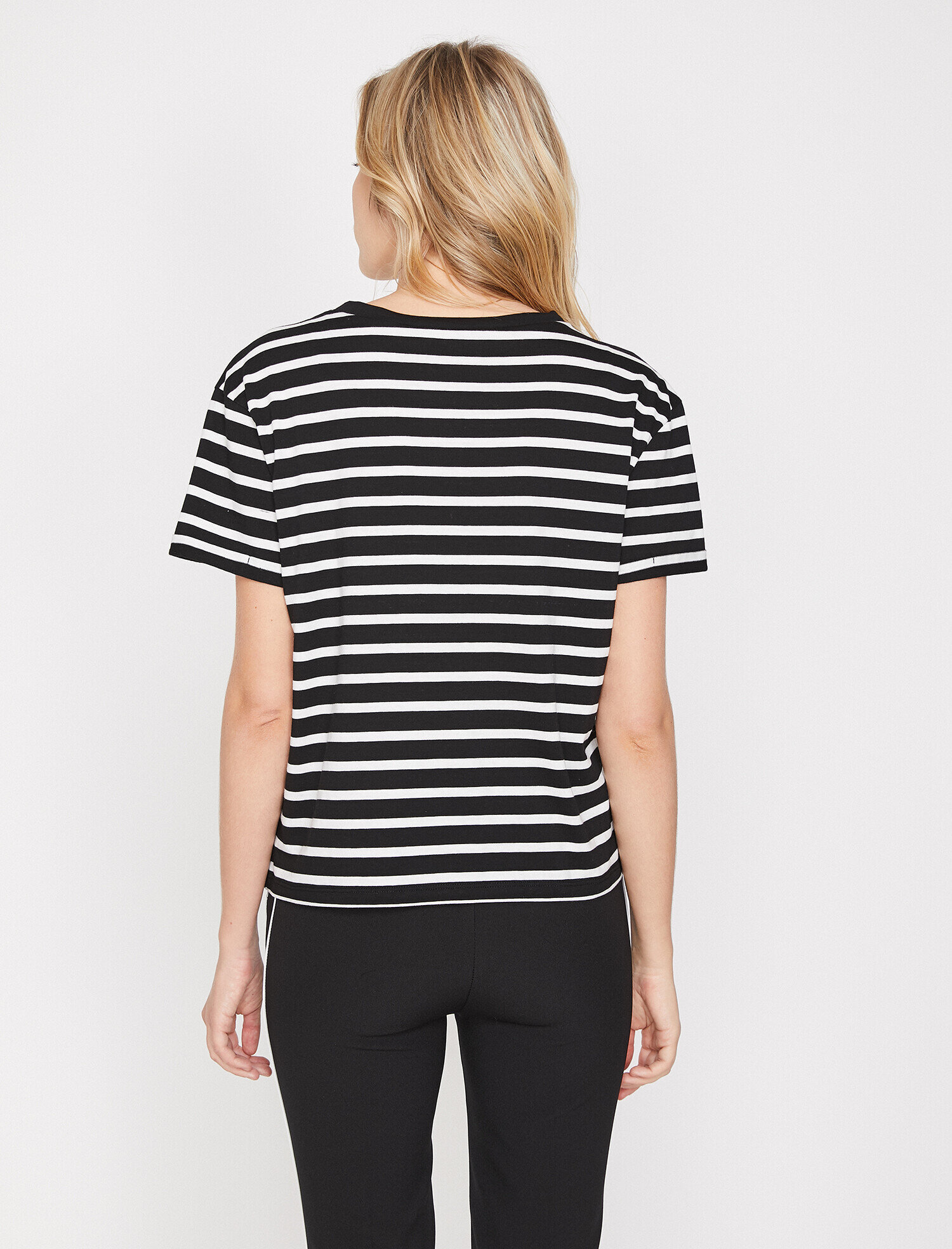   Çizgili Tişört