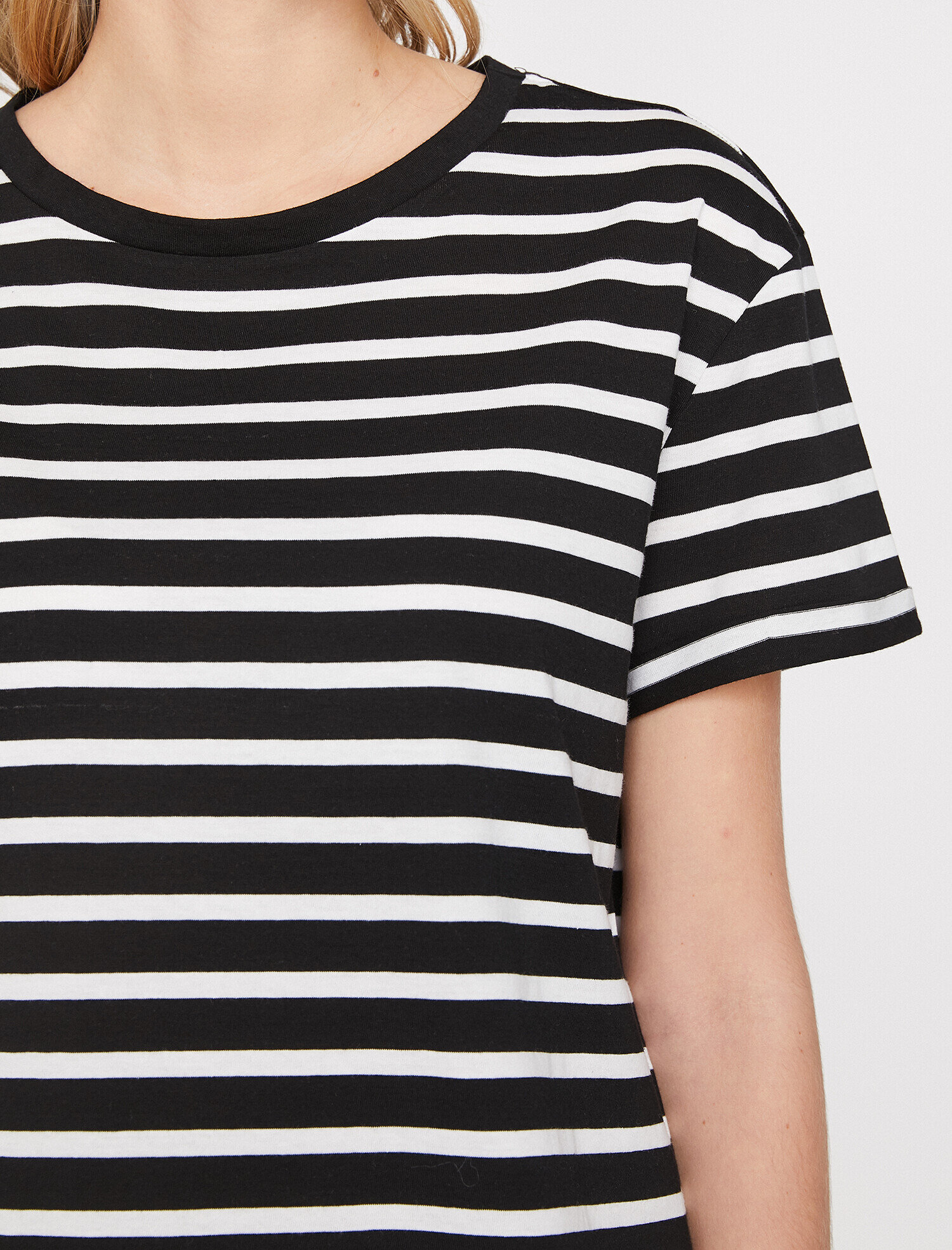   Çizgili Tişört