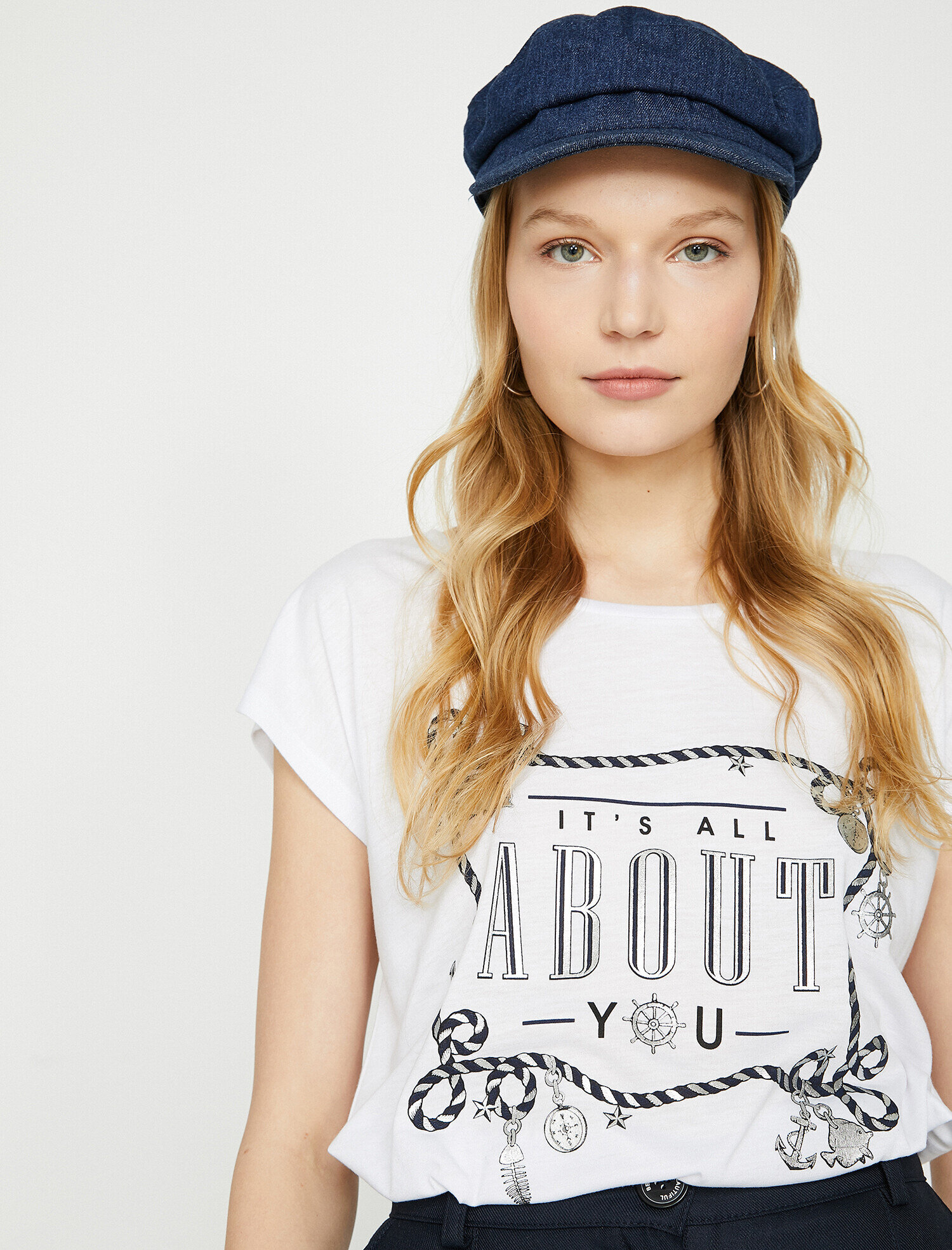   Yazılı Baskılı Tişört