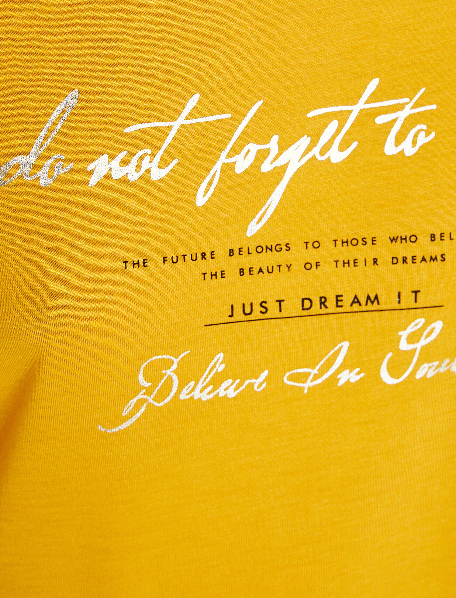   Varak Yazı Baskılı Bisiklet Yaka Standart Kalıp Tişört