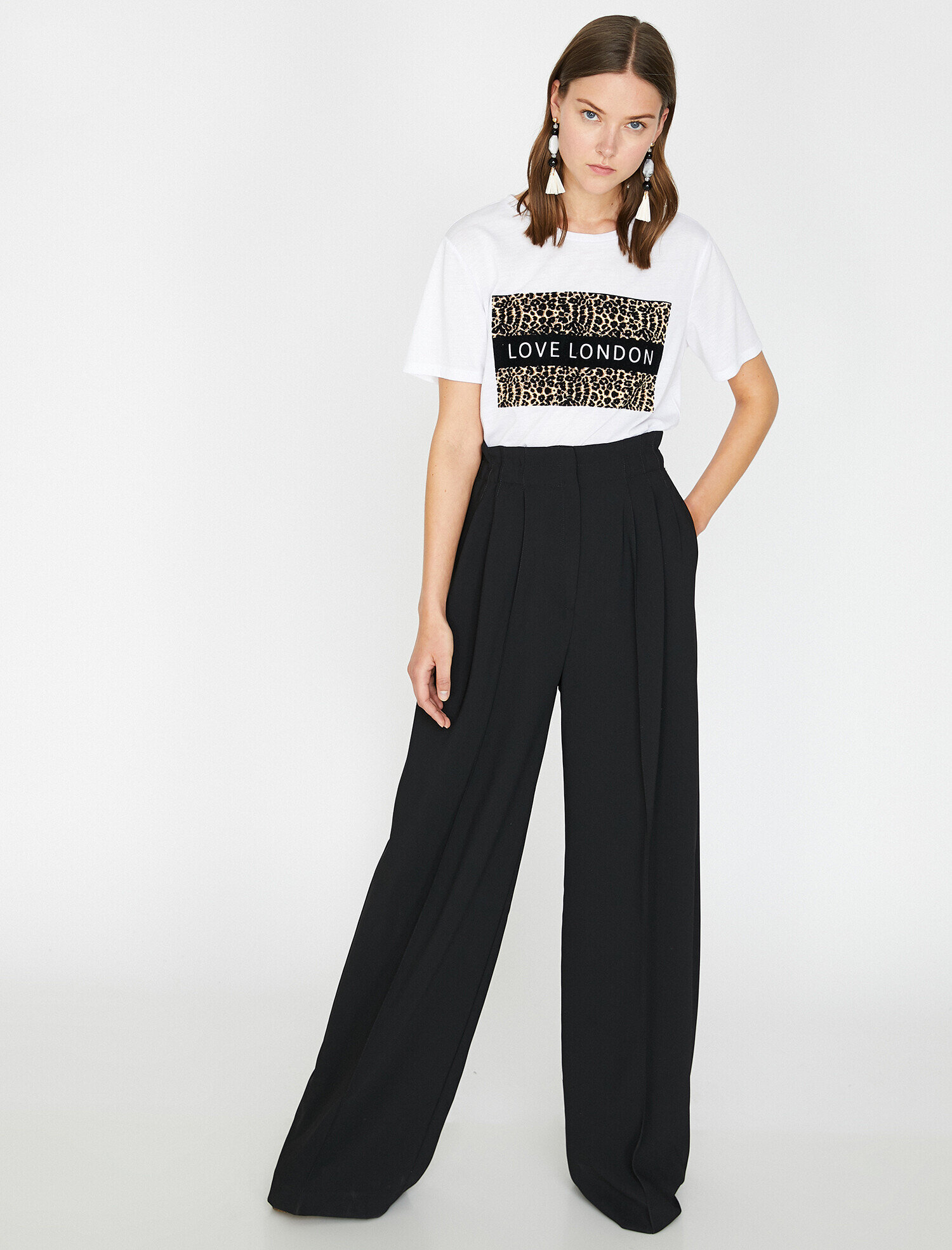   Leopar Desenli Baskılı Bisiklet Yaka Standart Kalıp Tişört