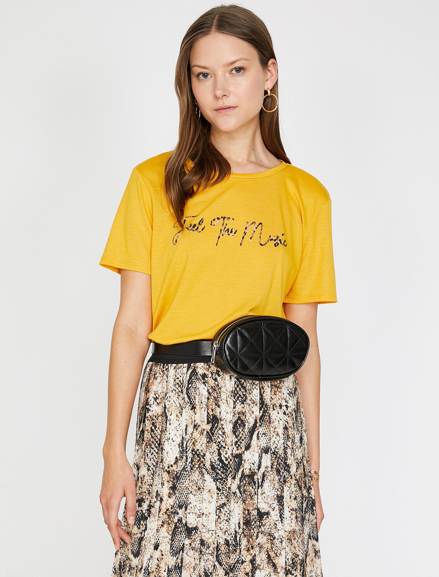   Yazılı Baskılı Tişört