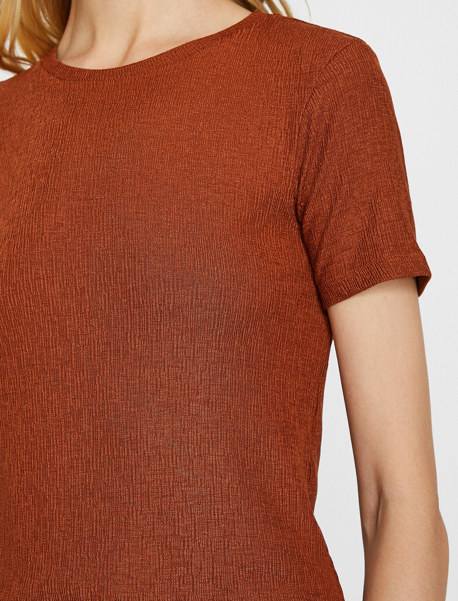   Bisiklet Yaka Tişört