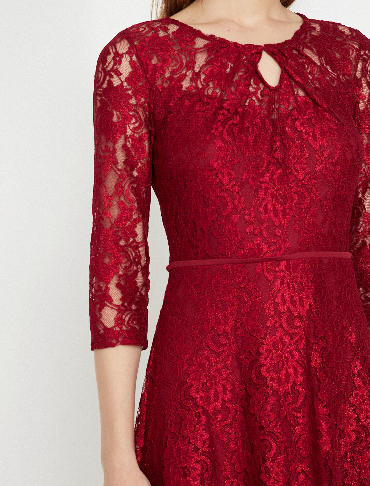   Dantel Detaylı Abiye Elbise