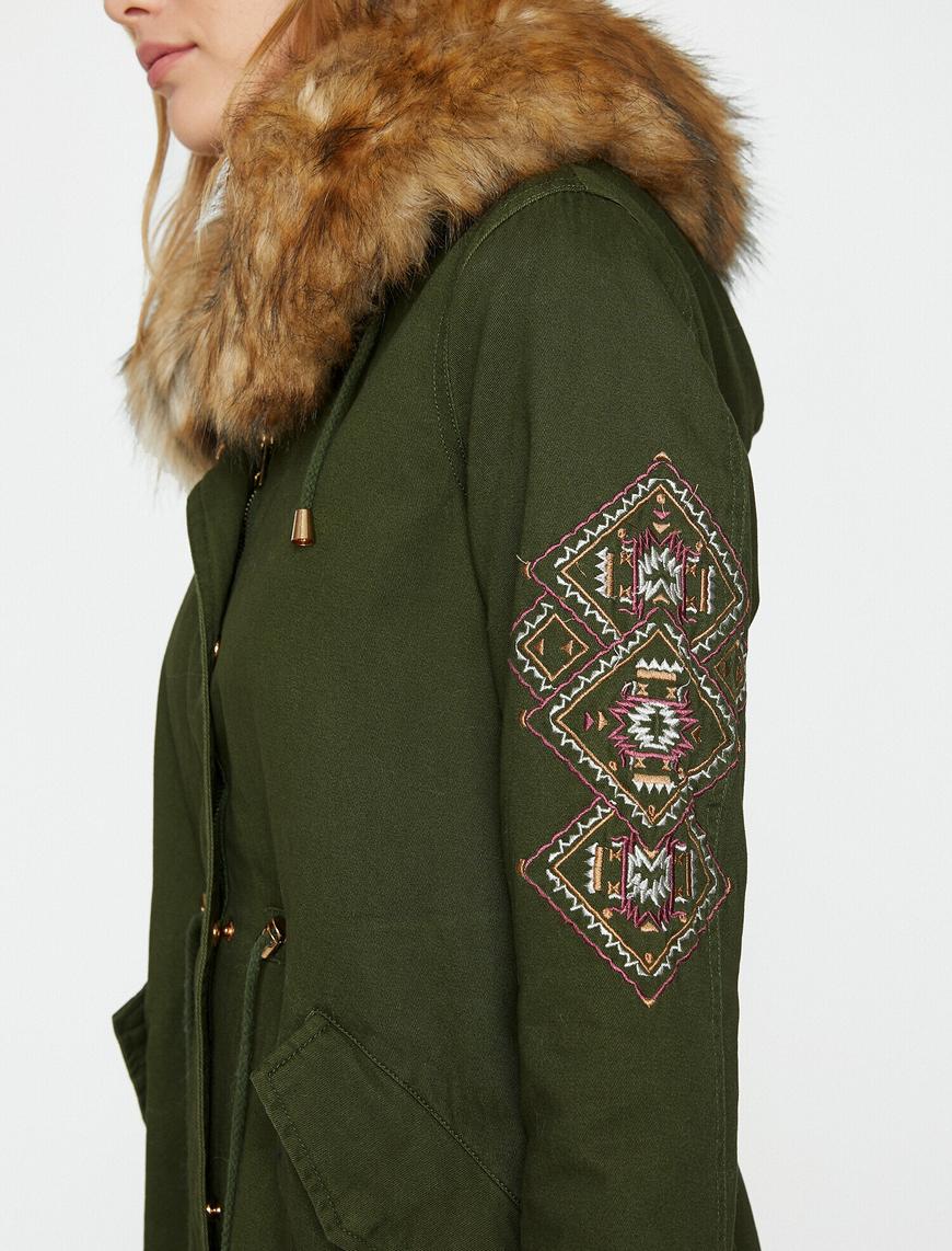   Suni Kürk Kapüşonlu Parka