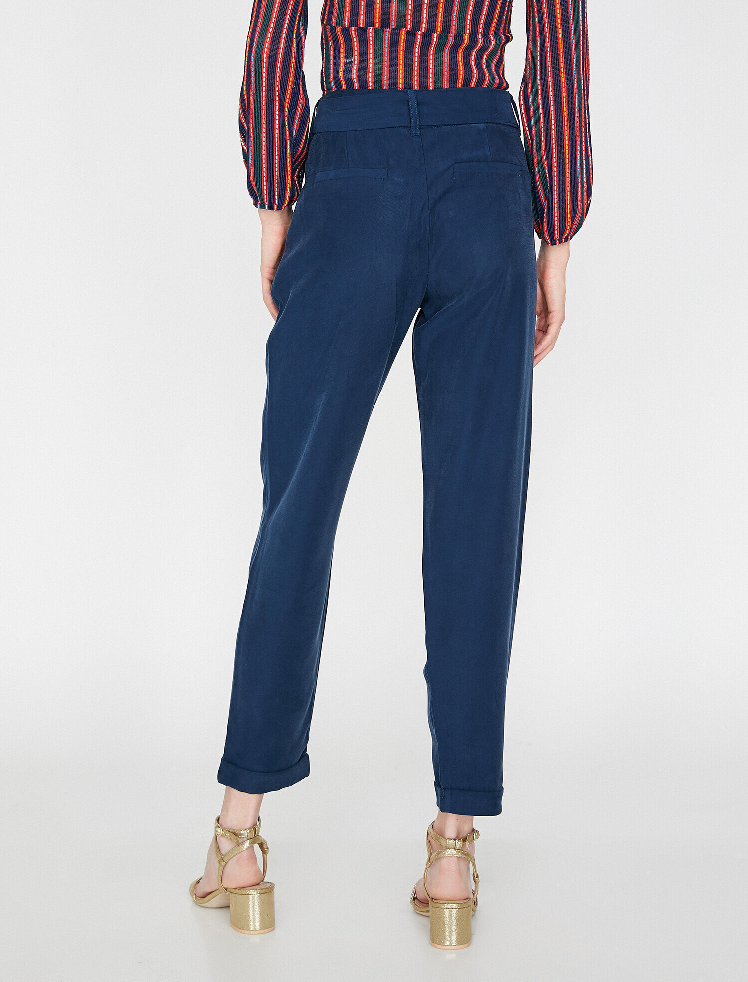   Beli Bağlamalı Pantolon