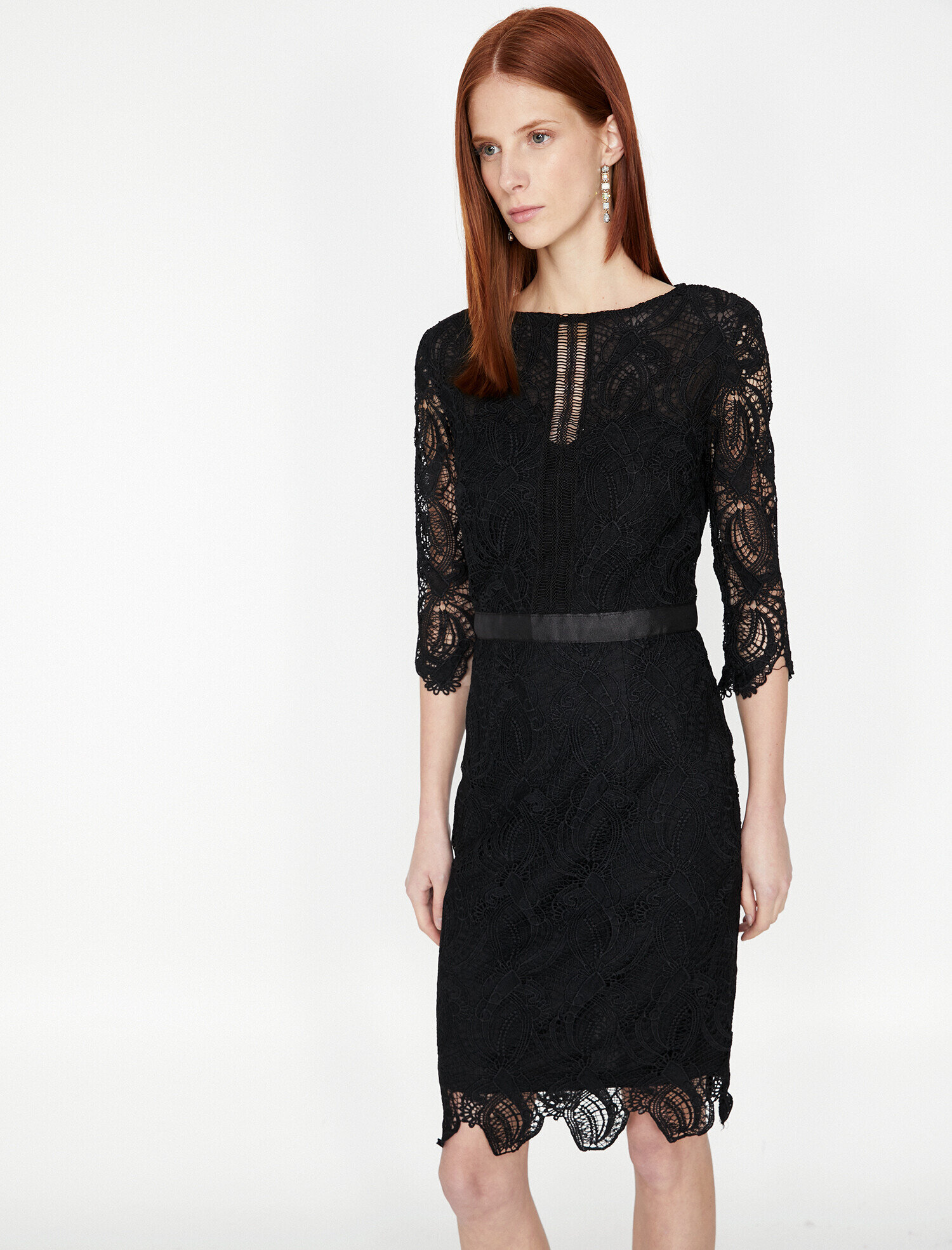 Dantel Detaylı Abiye Elbise