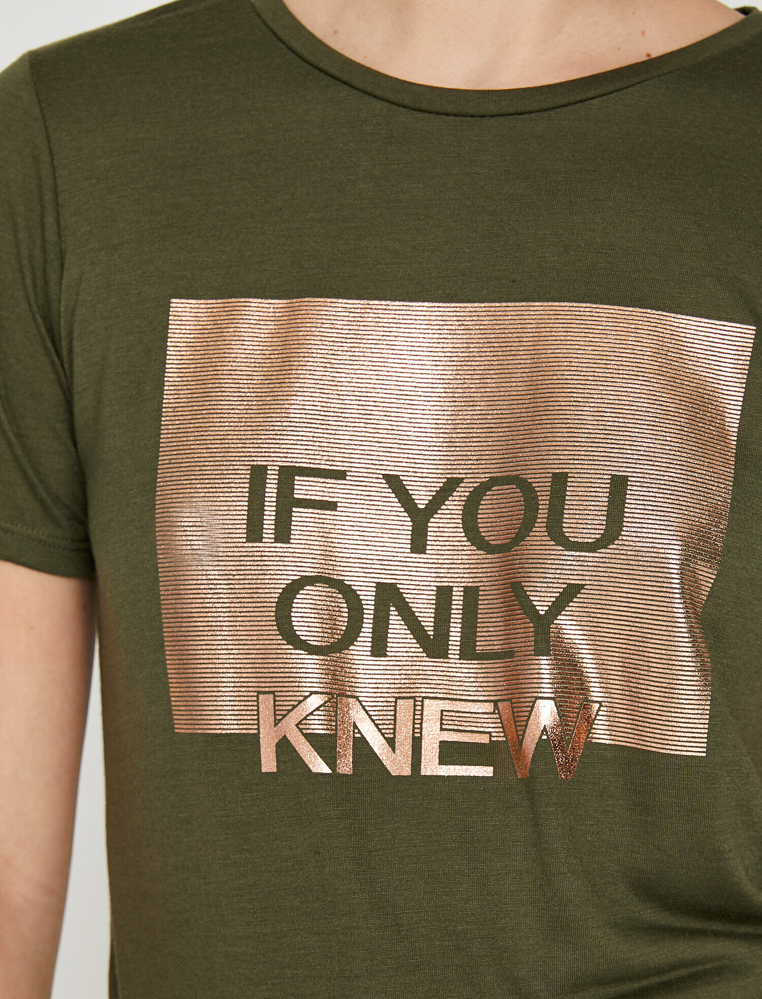   Yazılı Baskılı Tişört