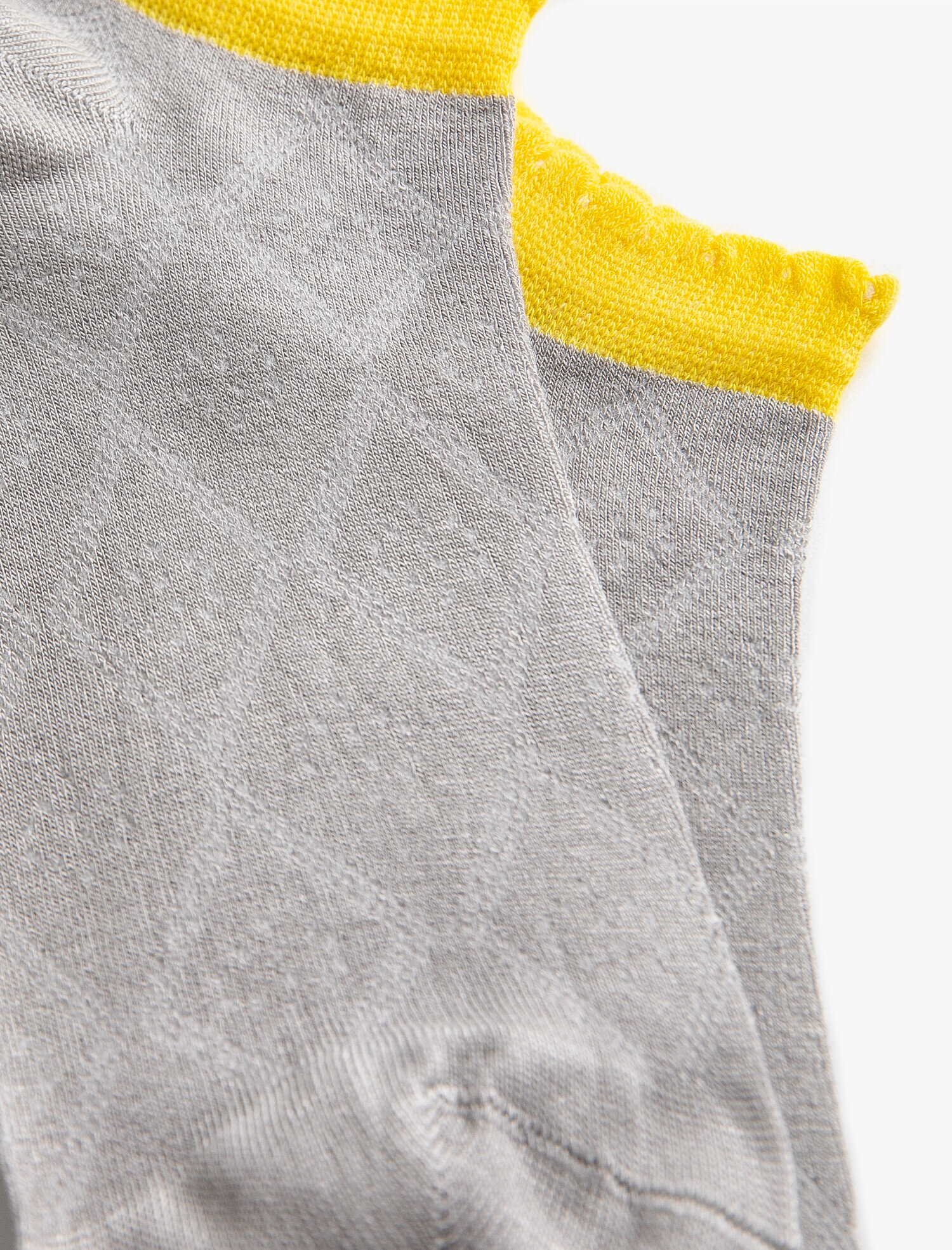  Kadın Dokulu Patik Çorap