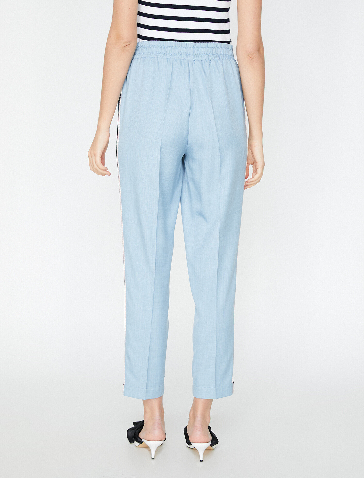   Şerit Detaylı Pantolon