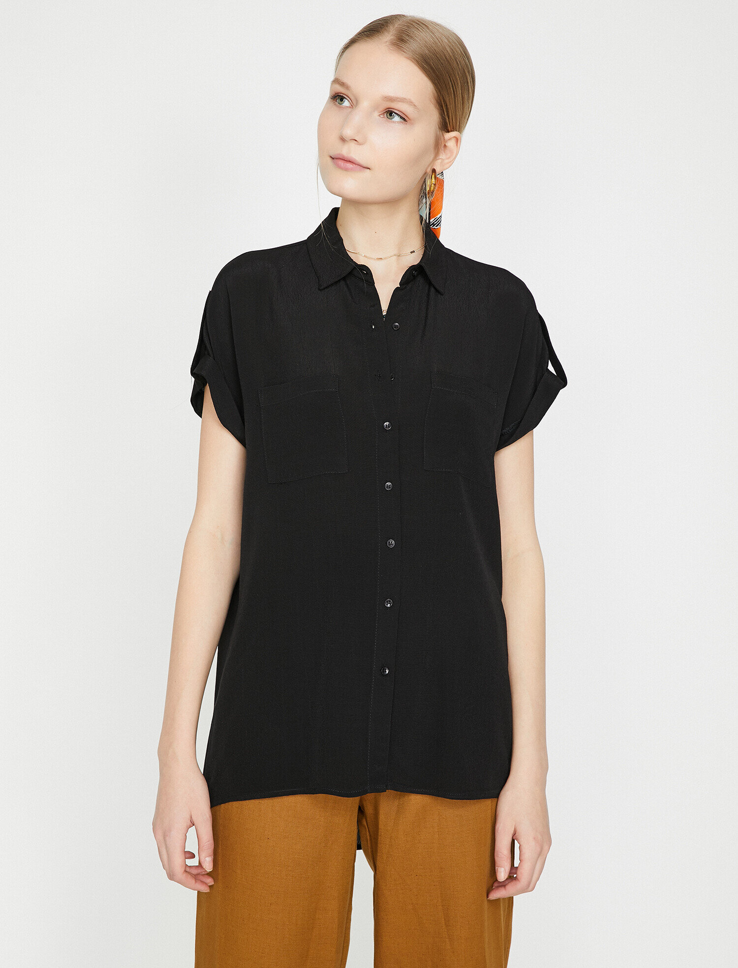   Cep Detaylı Gömlek