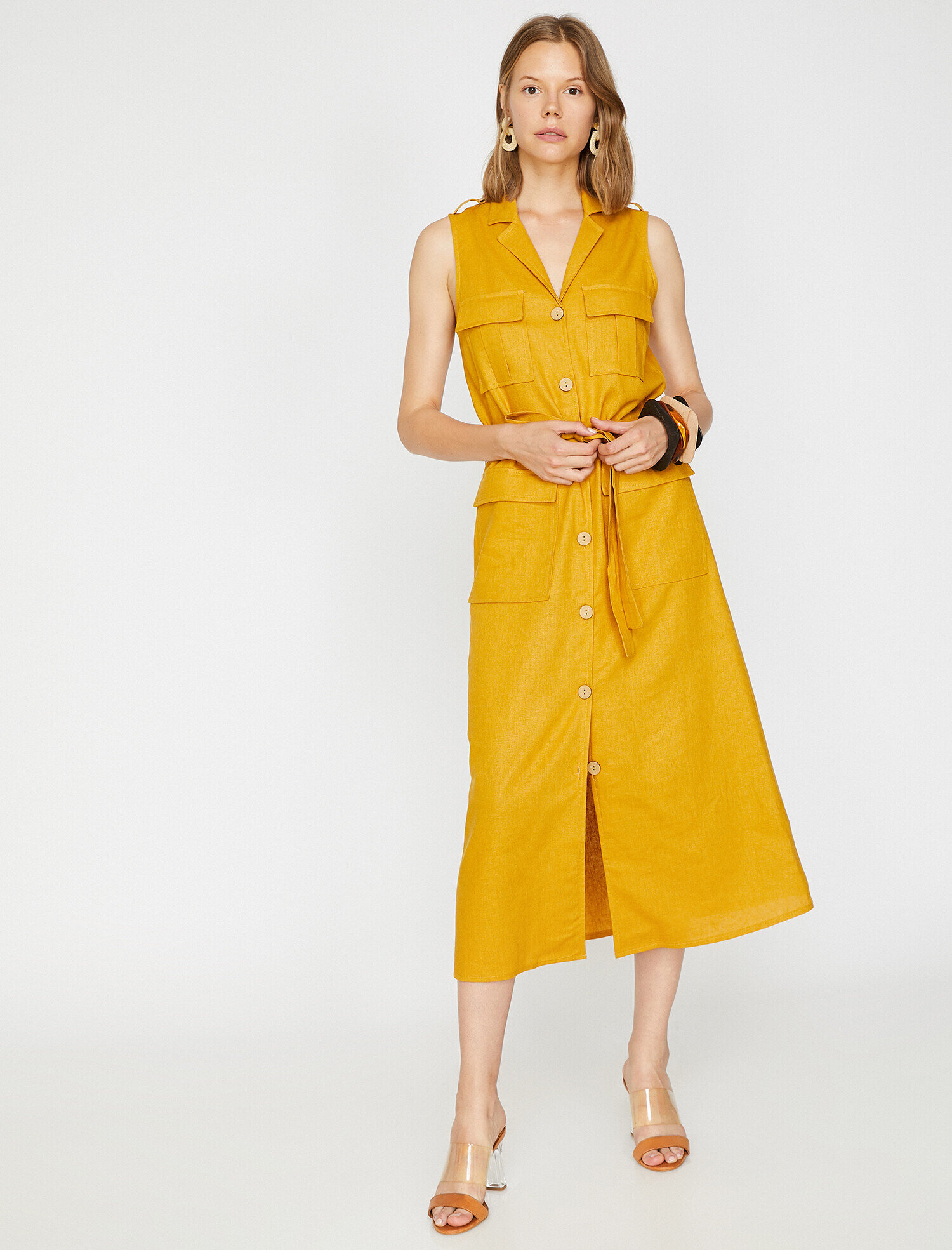   Düğme Detaylı Elbise