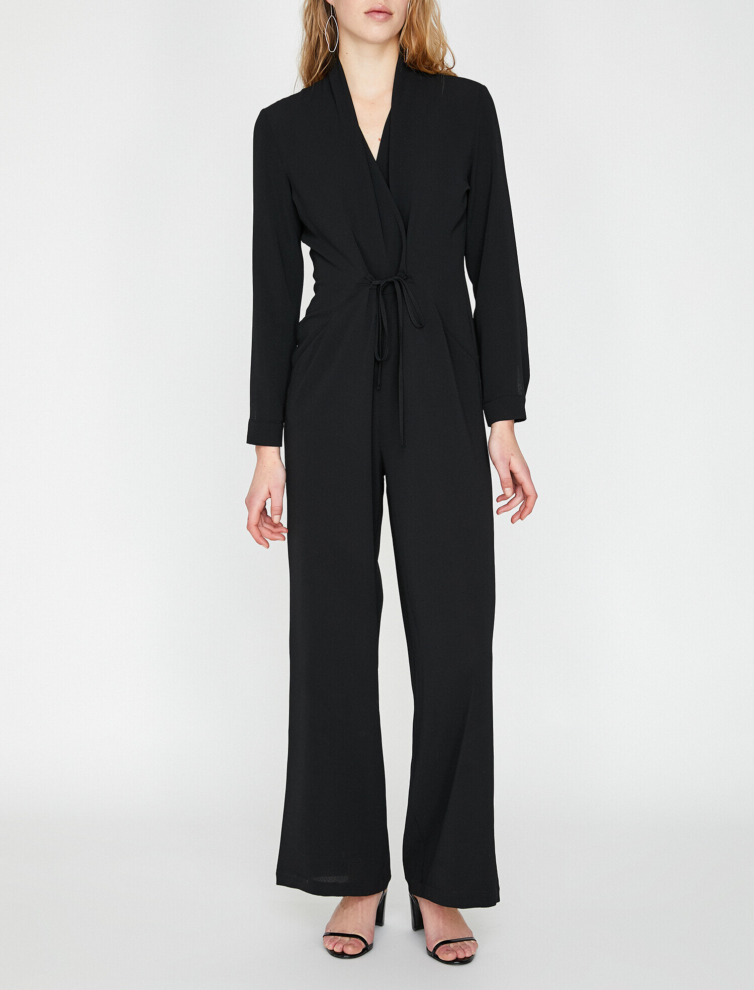   Beli Bağlamalı Tulum