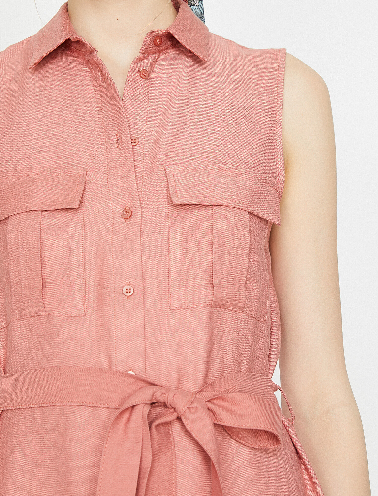   Düğme Detaylı Elbise