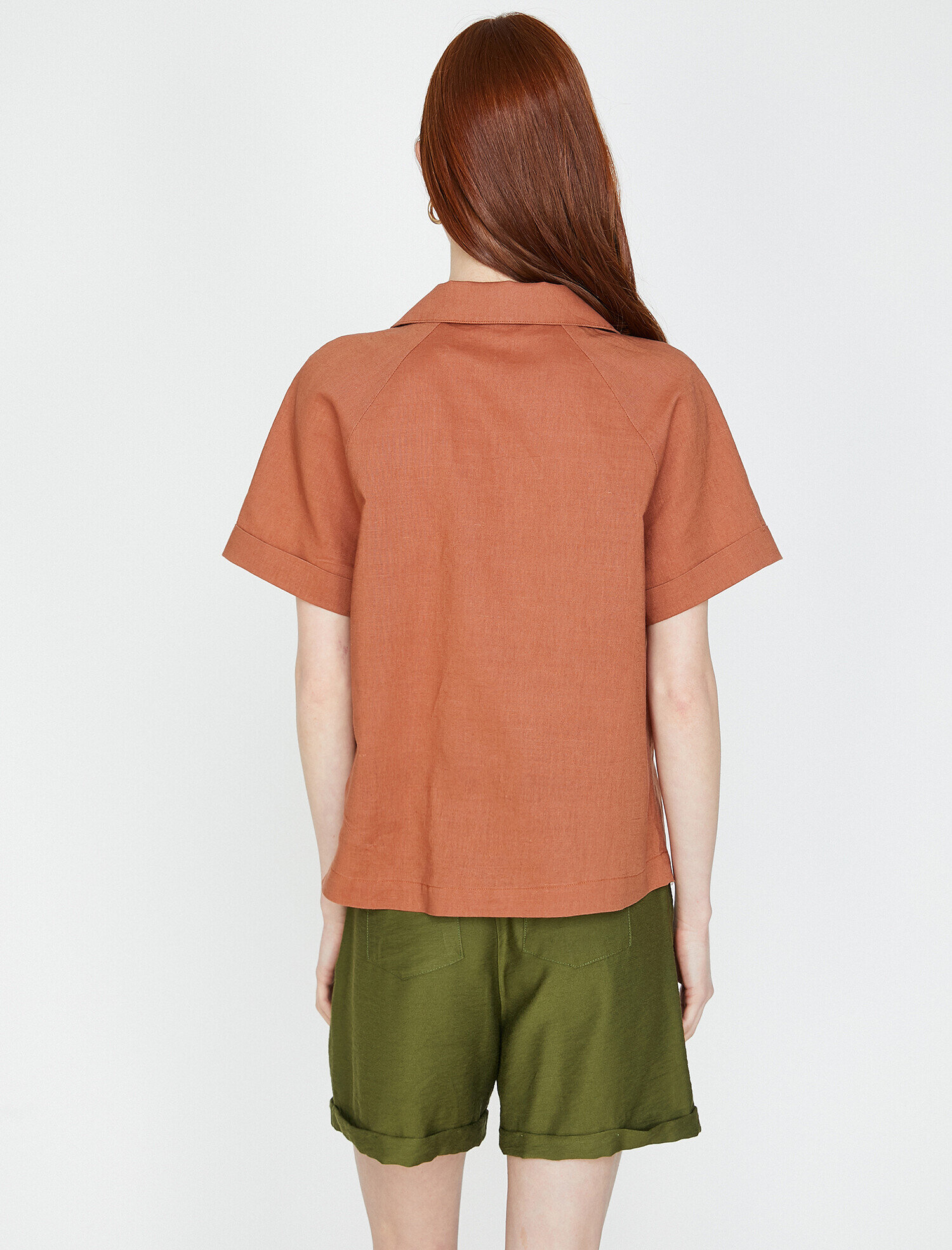   Cep Detaylı Gömlek