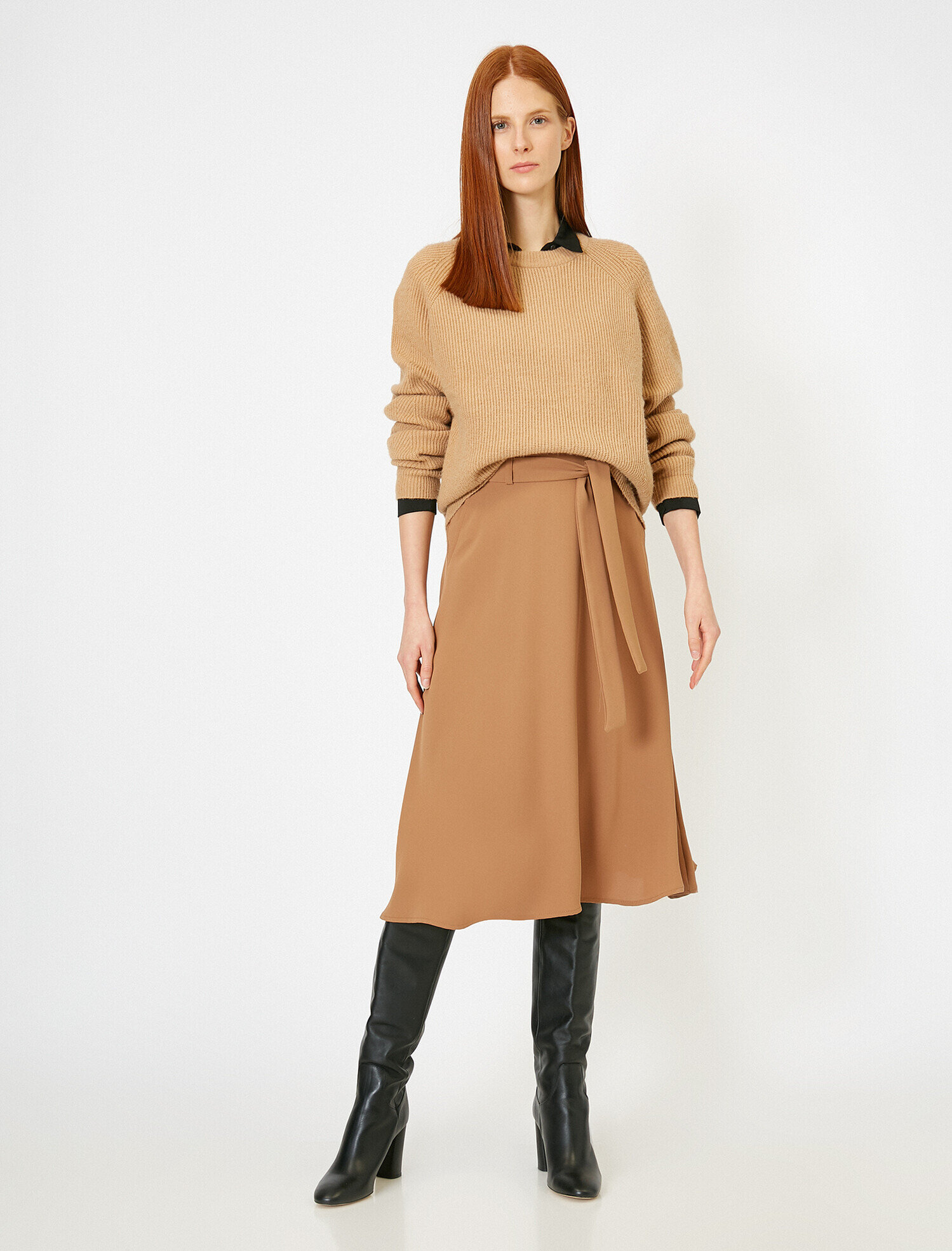   Beli Bağlamalı Etek