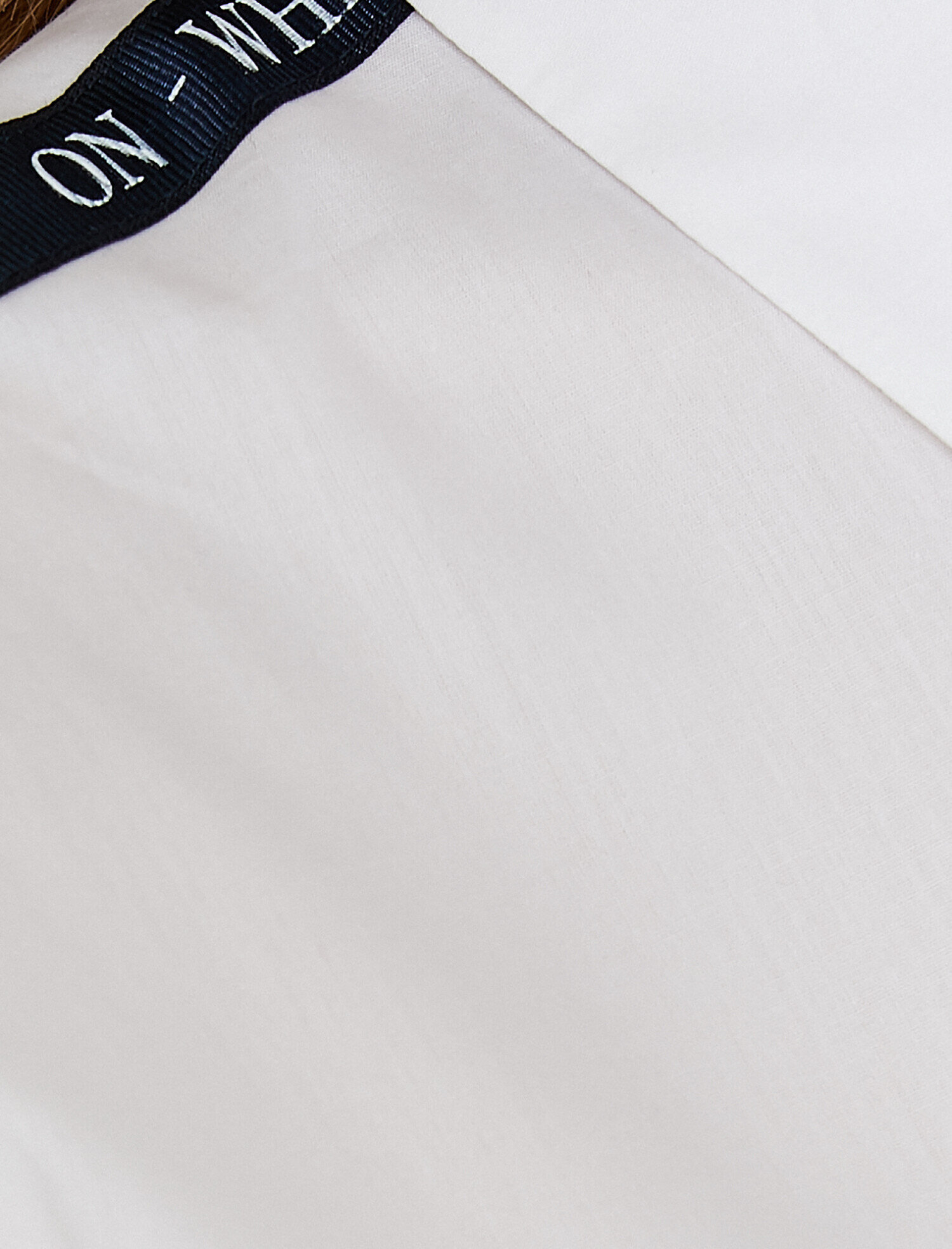   Yazılı Baskılı Gömlek