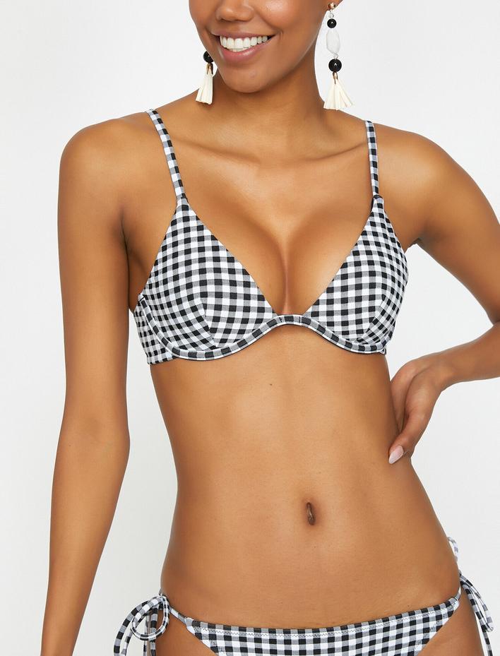  Toka Detaylı Bikini Üstü