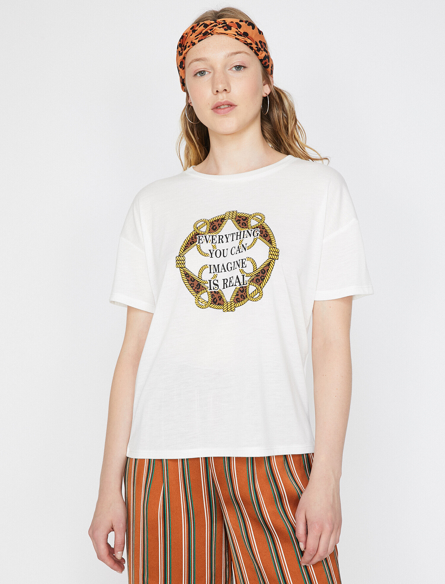   Yazılı Baskılı Tişört