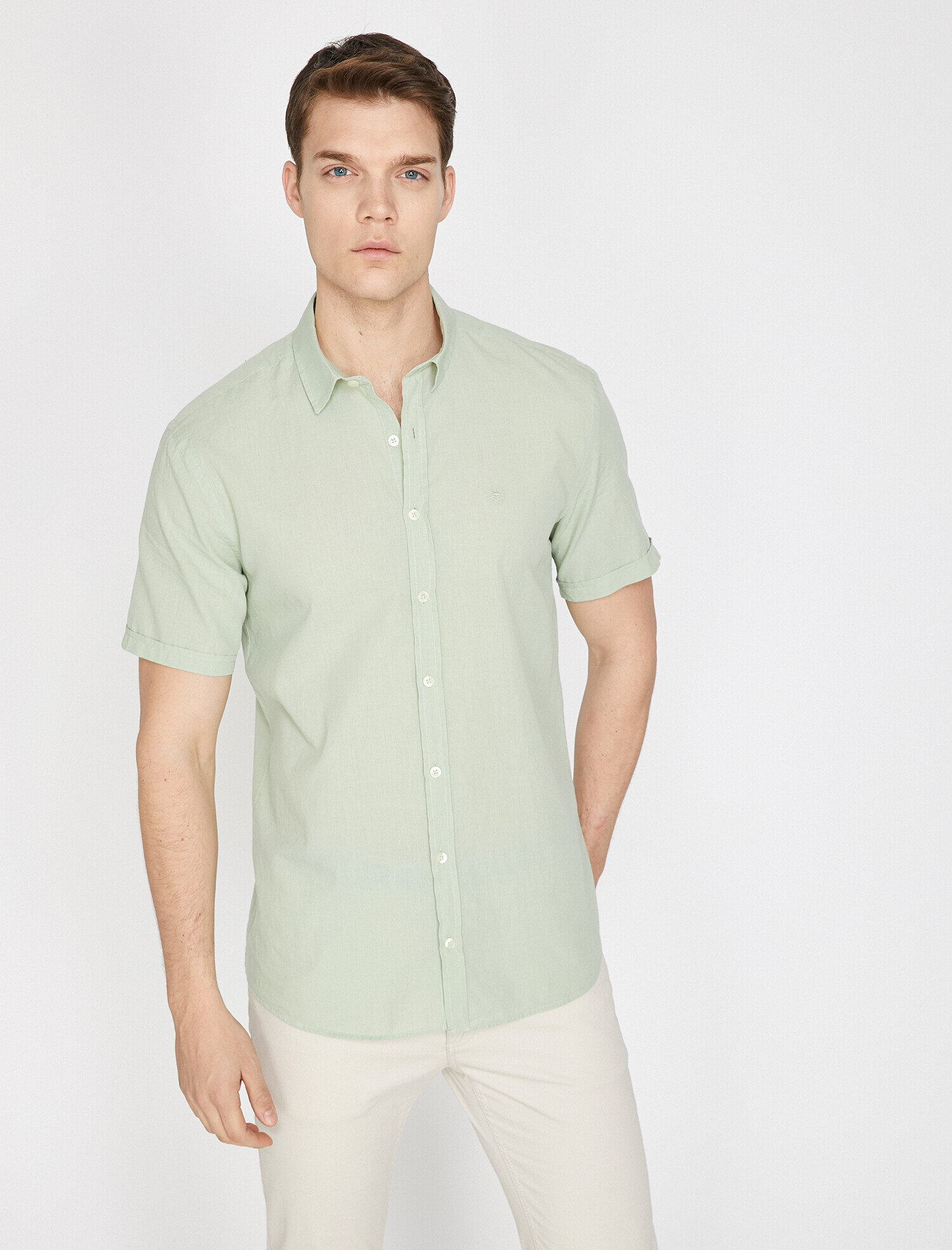   Slim Fit Kısa Kollu Casual Gömlek