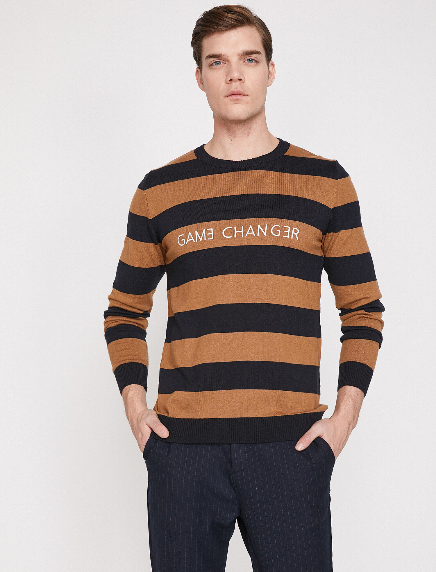   Çizgili Triko Kazak