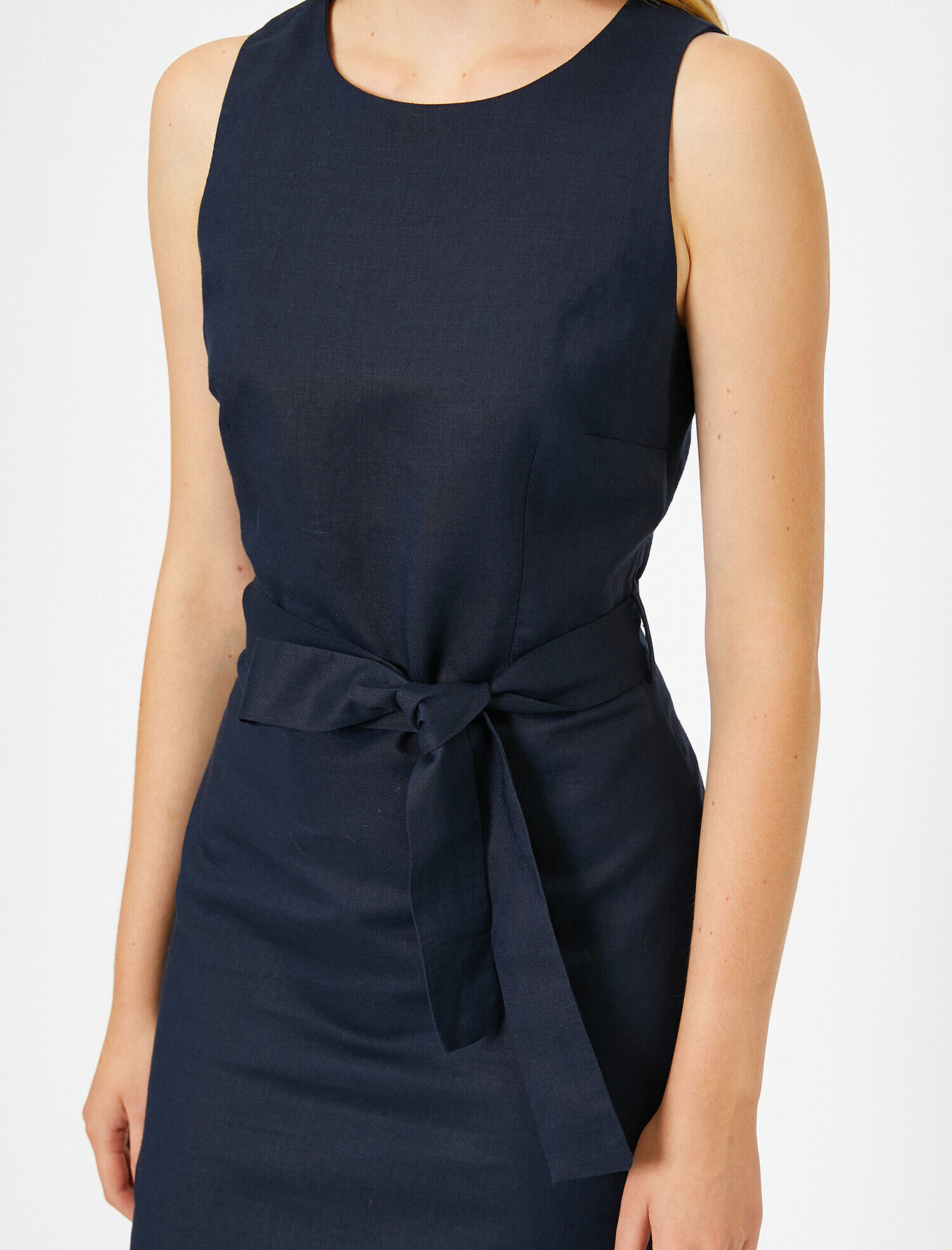   Beli Bağlamalı Elbise