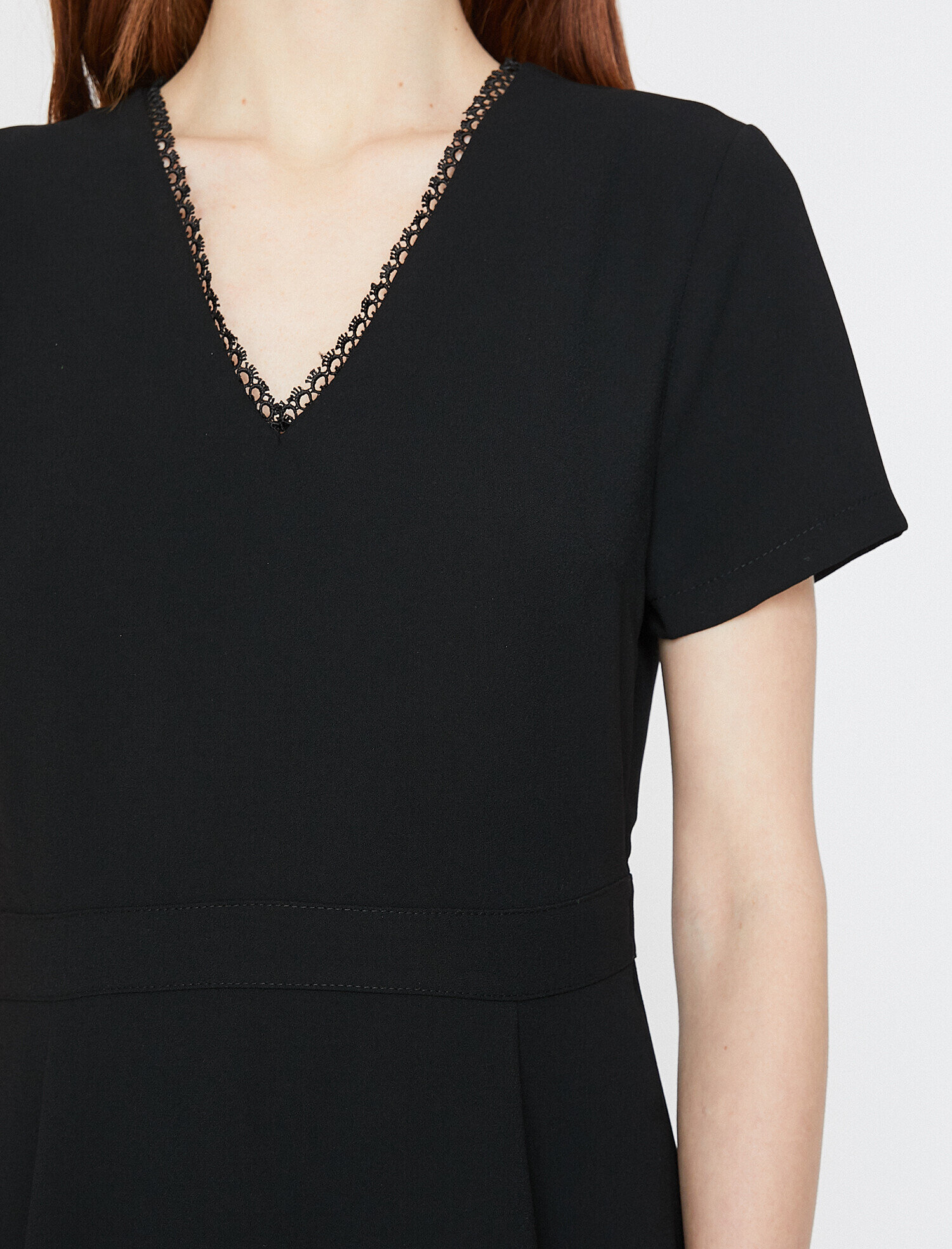   Basic Kısa Kollu Elbise V Yaka