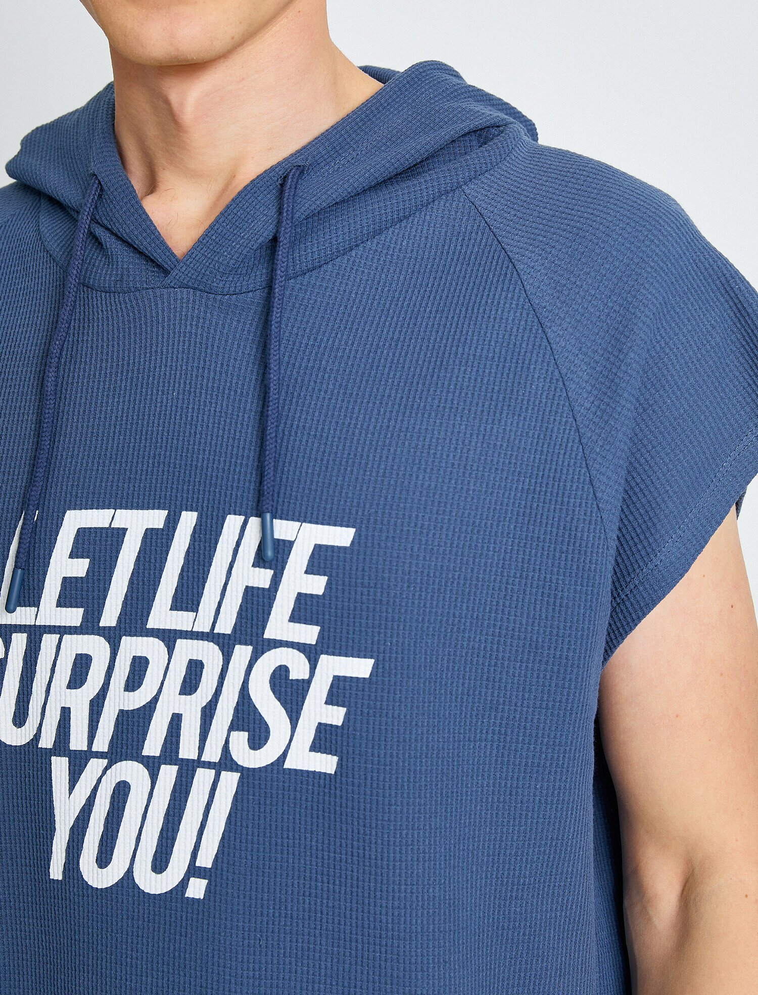   Oversize Kapşonlu Tişört Pamuklu Kolsuz Slogan Baskılı