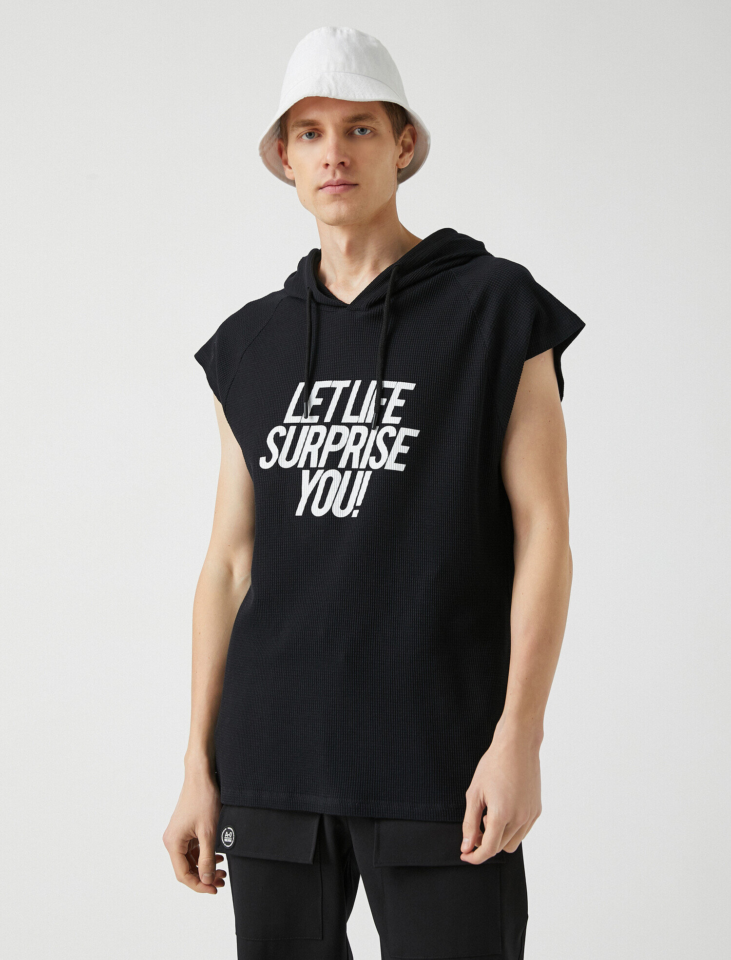   Oversize Kapşonlu Tişört Pamuklu Kolsuz Slogan Baskılı