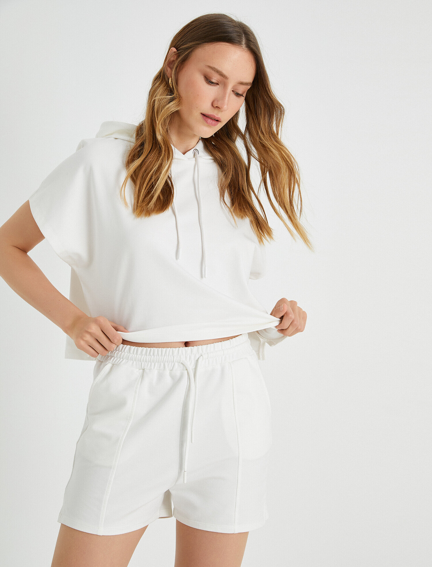   Crop Sweatshirt Kapüşonlu Kısa Kollu