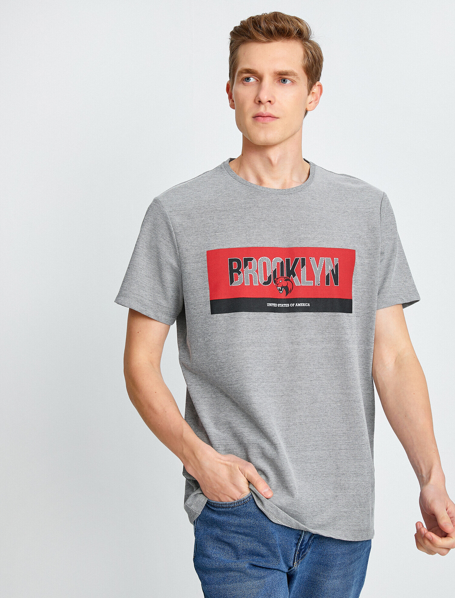   Brooklyn Baskılı Tişört