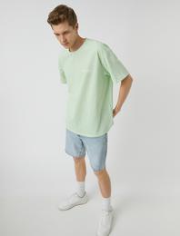 Minimal Baskılı Oversize Tişört