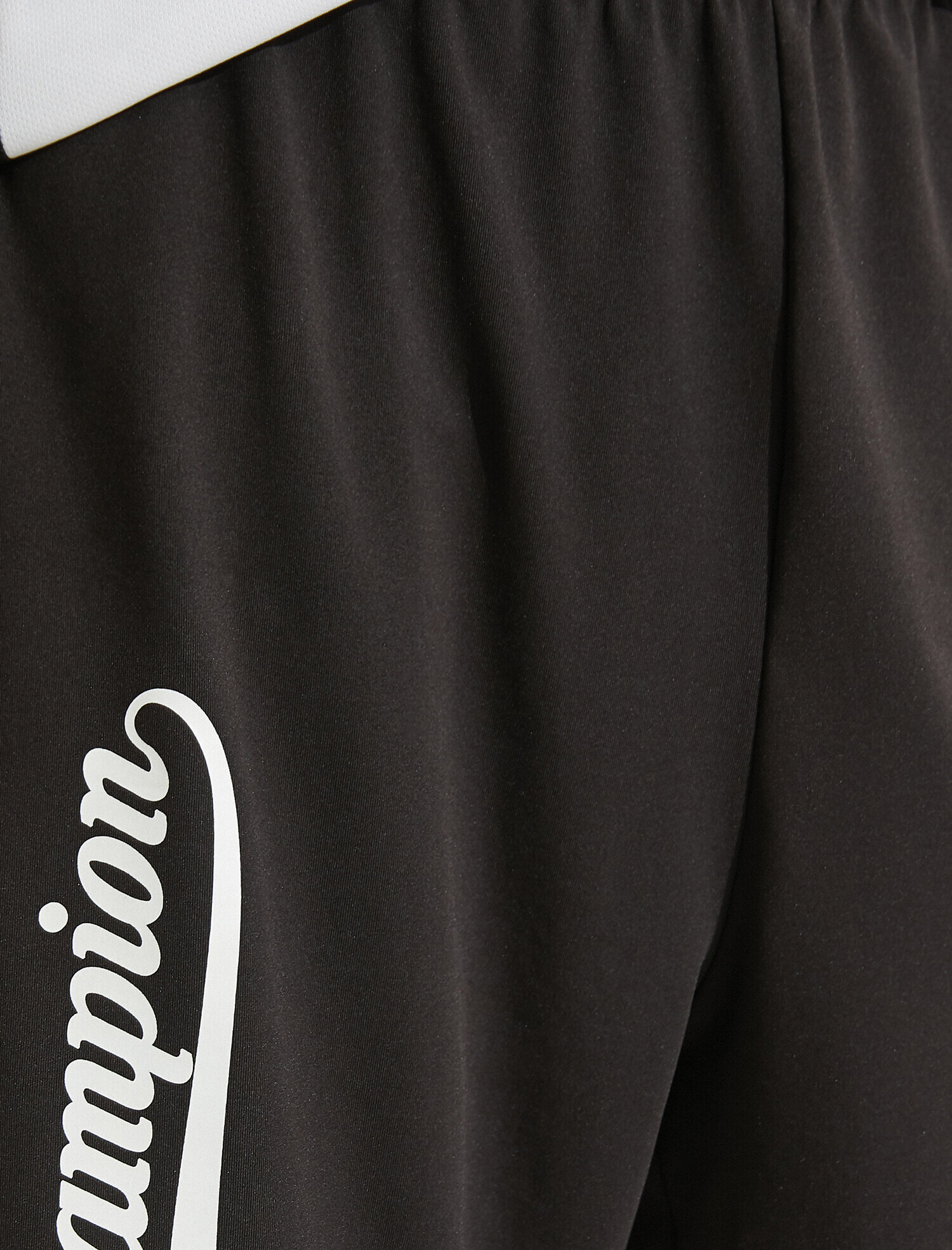   Baskılı Çizgili Basketbol Şortu